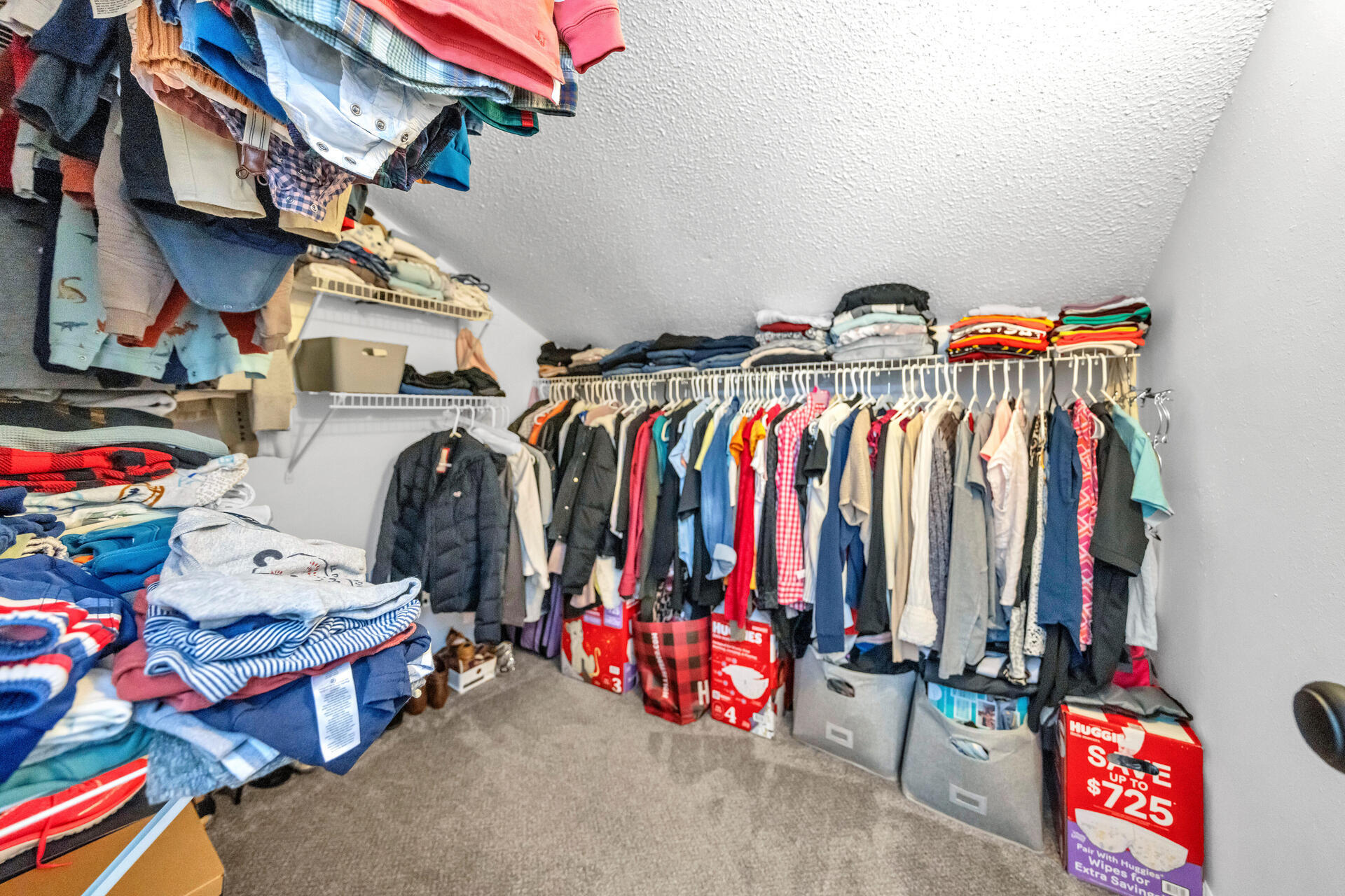 VIKING MANOR PH 1 - Residential