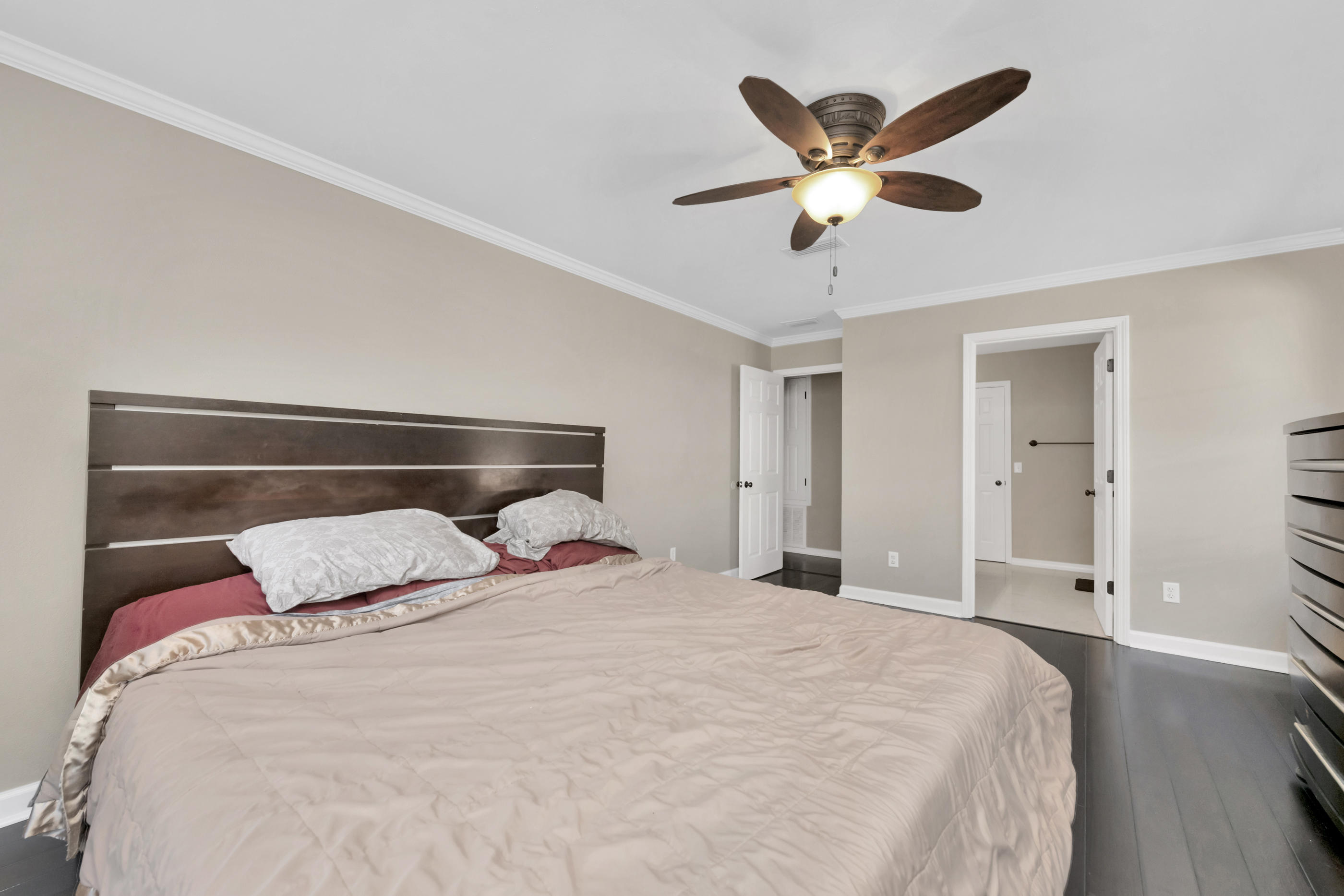 WHISPERWOODS - Residential