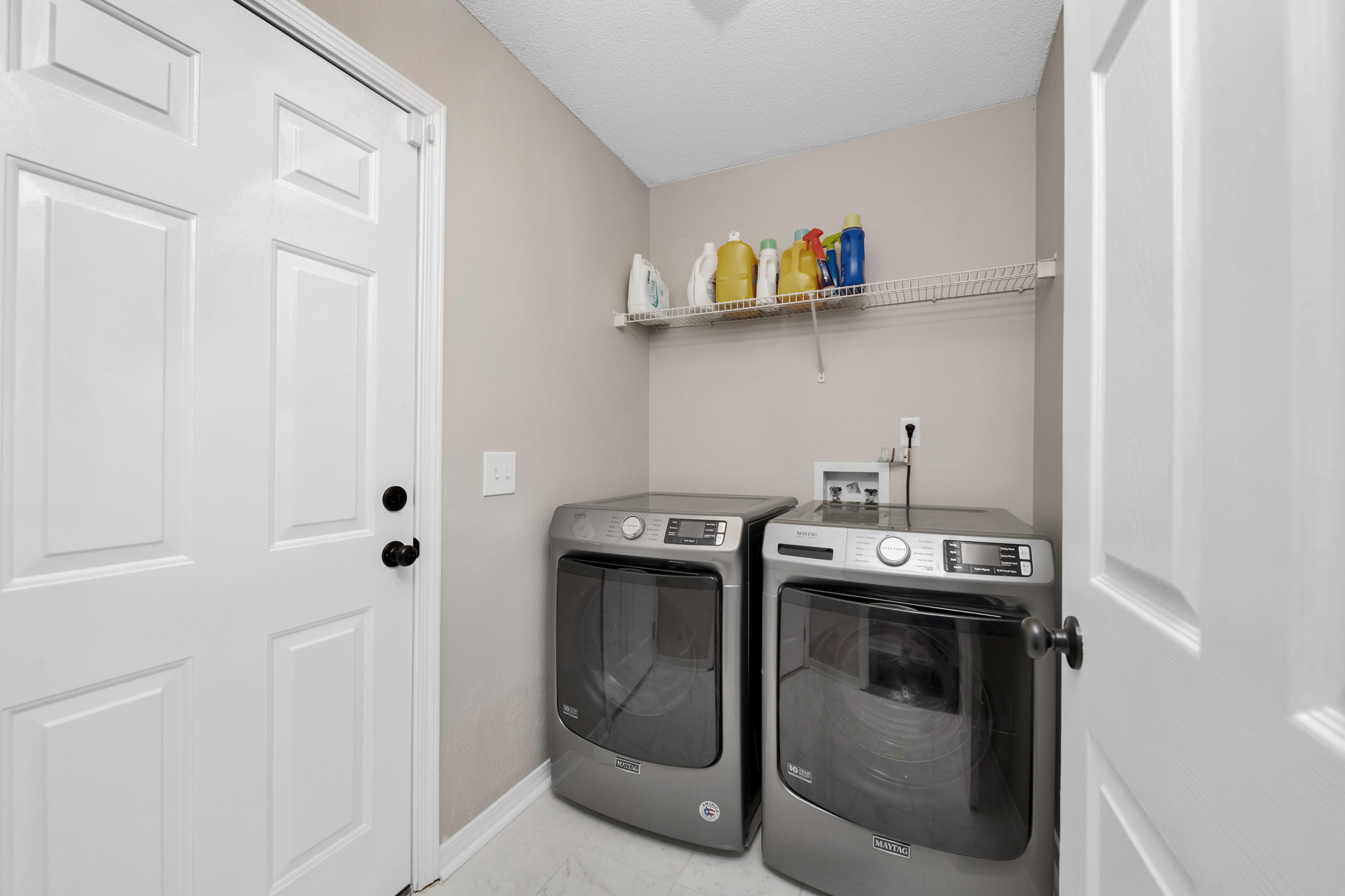 WHISPERWOODS - Residential