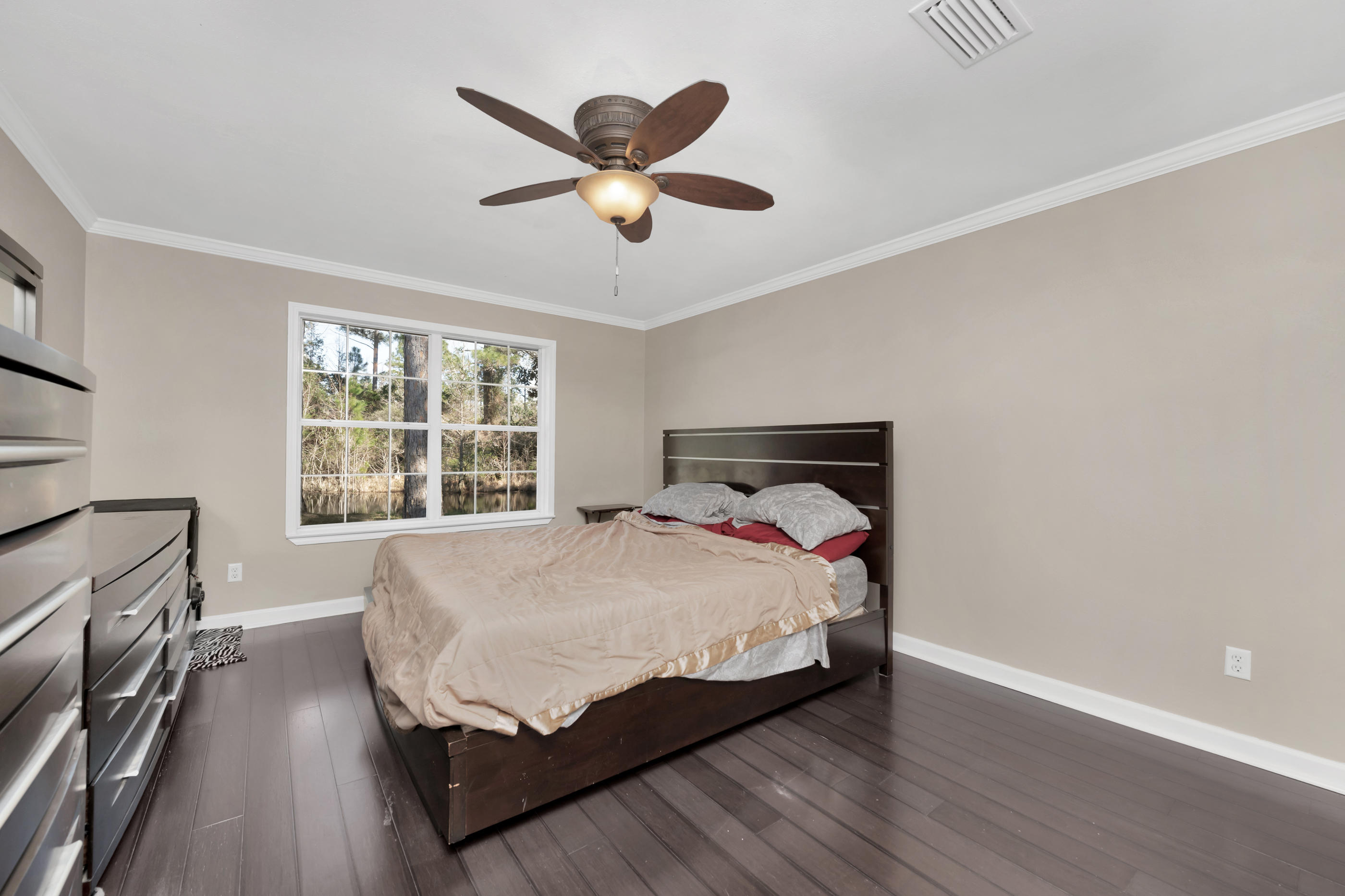 WHISPERWOODS - Residential