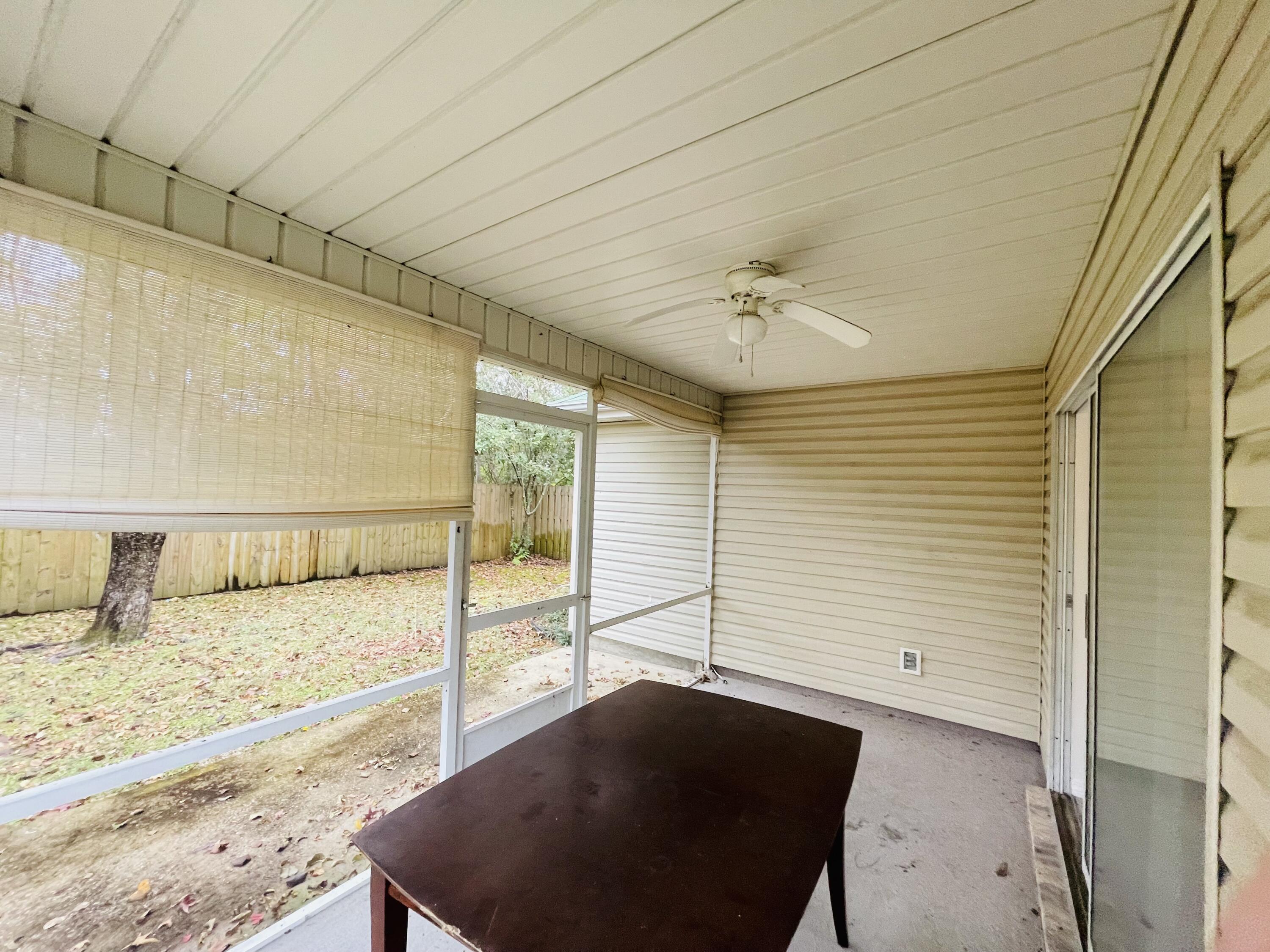 MAGNOLIA SQUARE - Residential