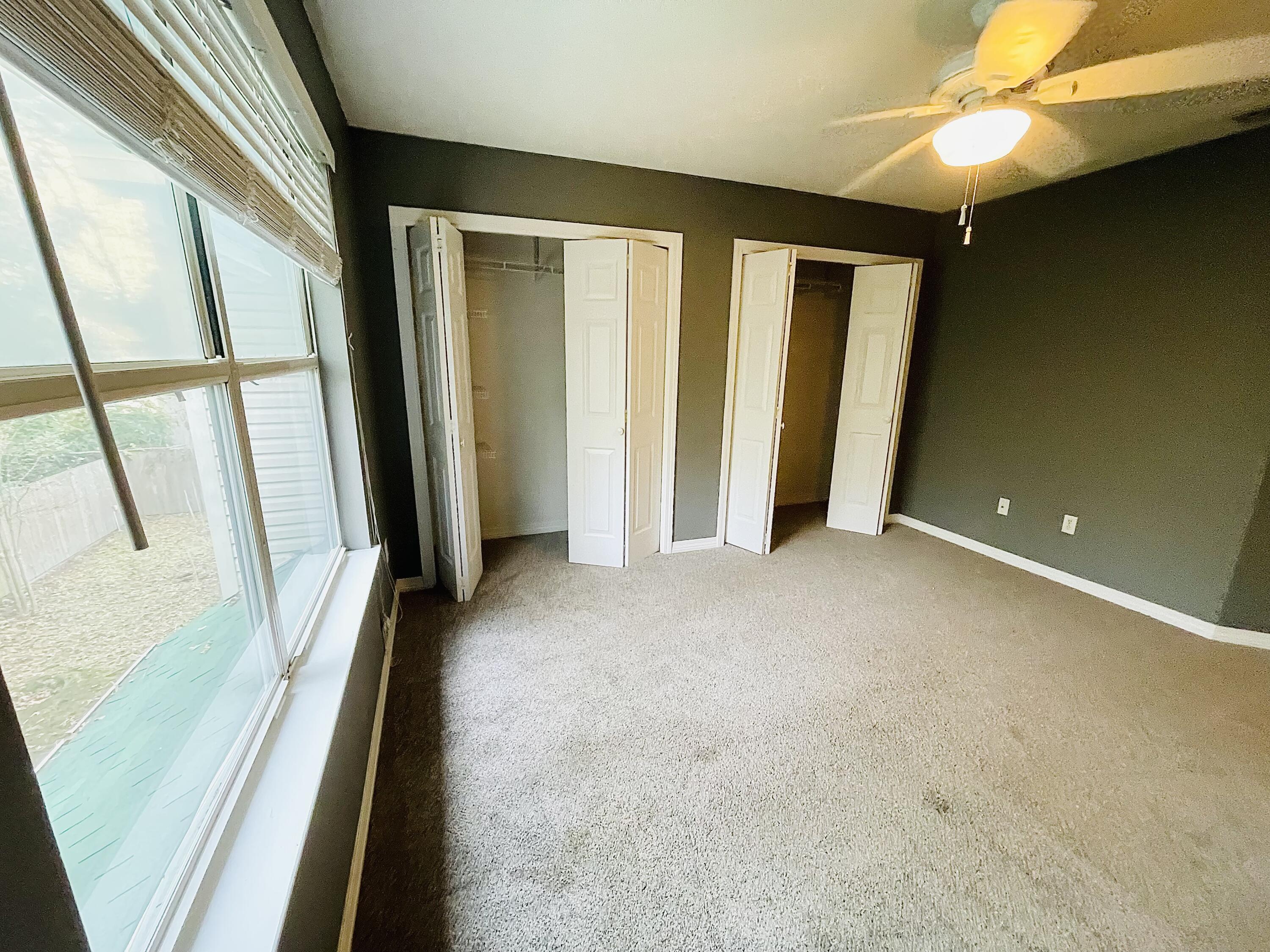 MAGNOLIA SQUARE - Residential