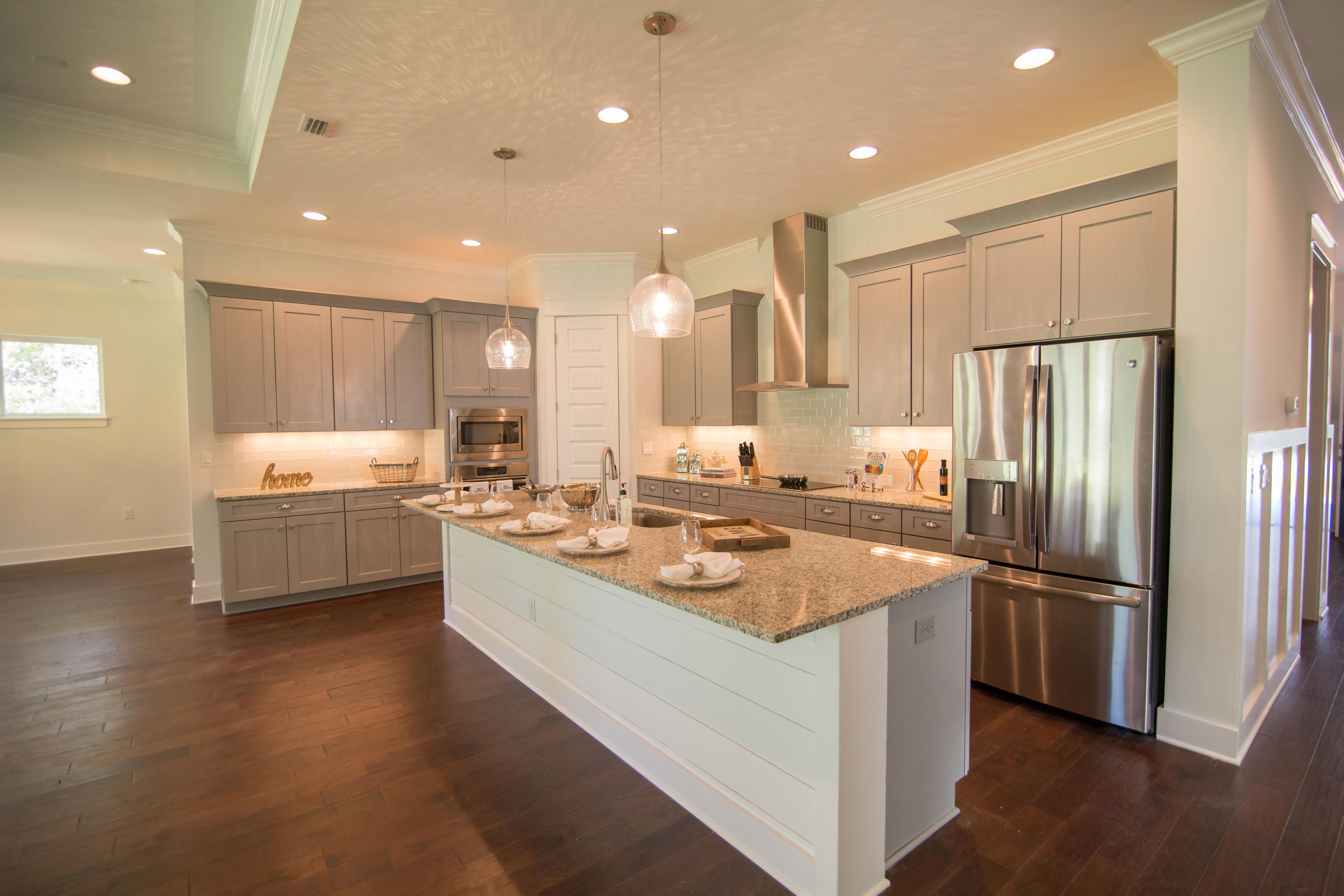 SEACREST EAST - Residential