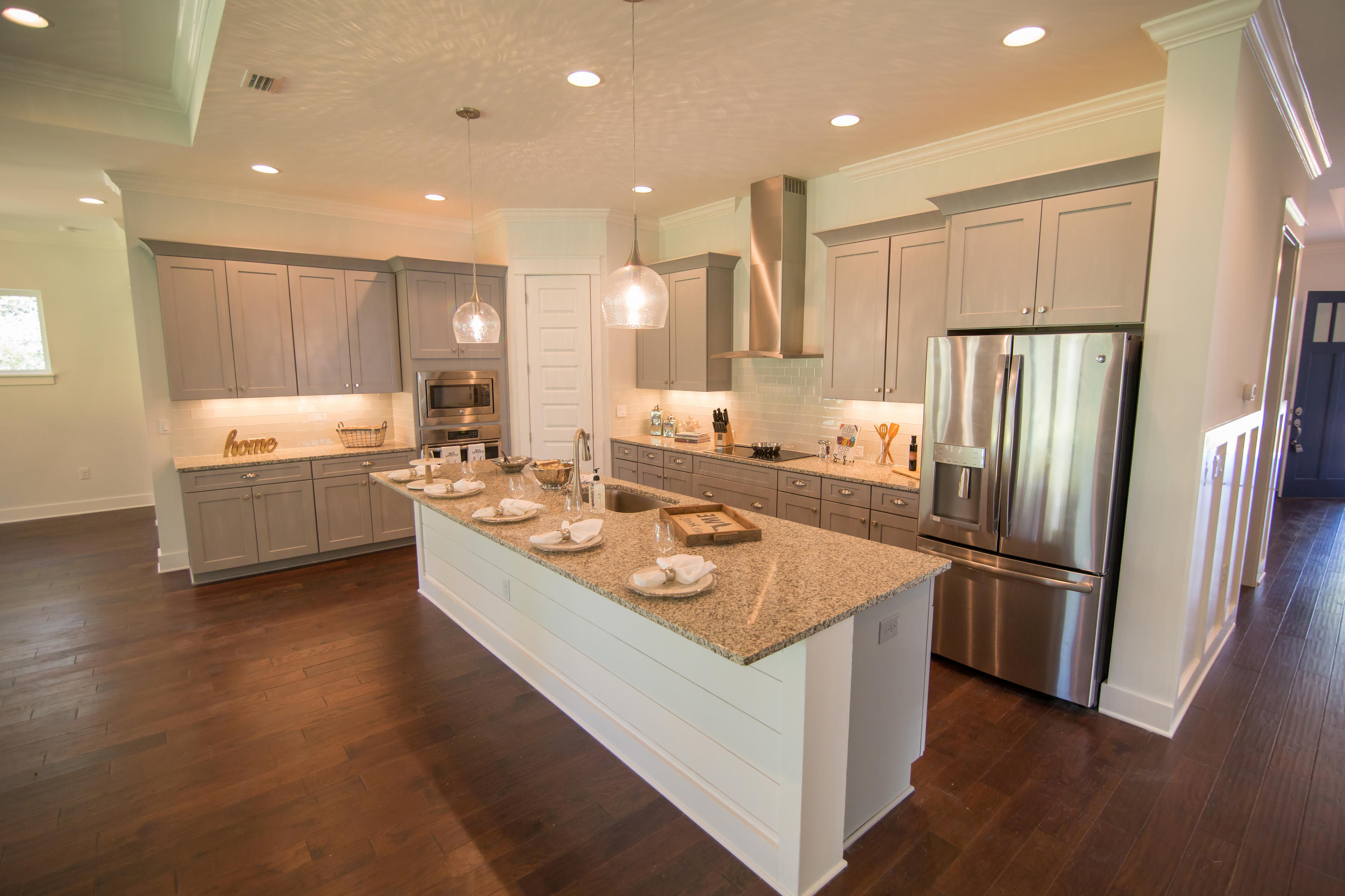 SEACREST EAST - Residential