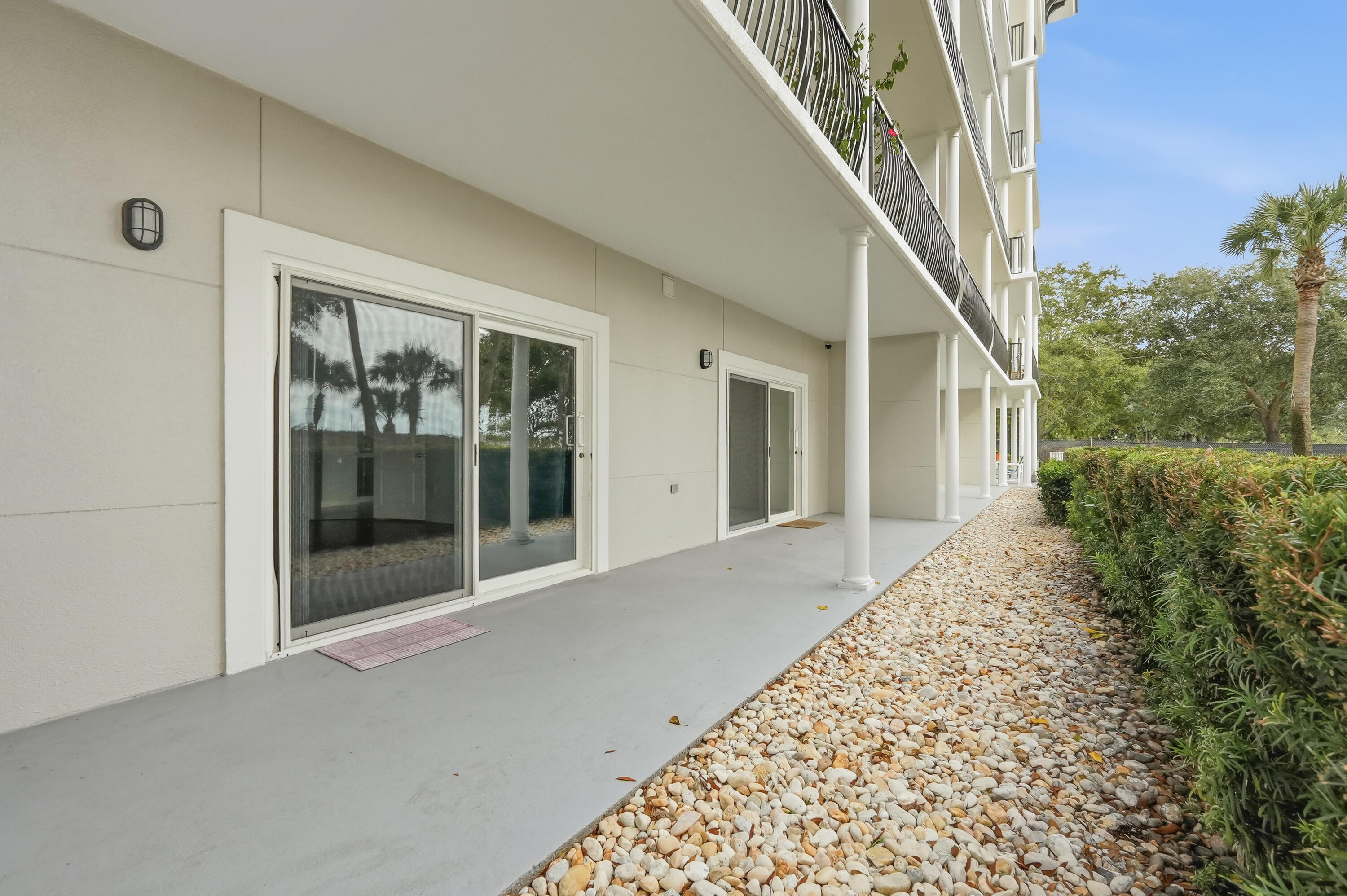 INDIANOLA ON THE WATER - Residential