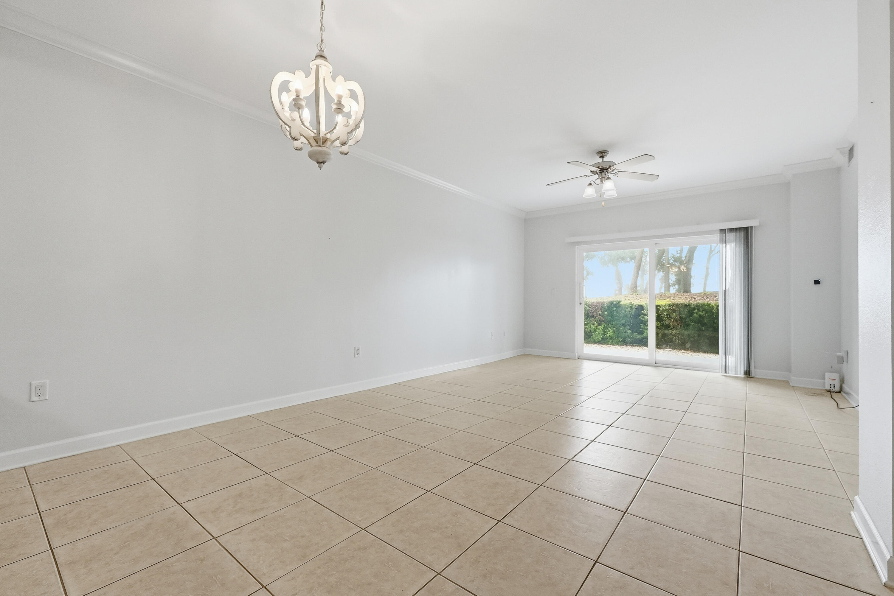 INDIANOLA ON THE WATER - Residential