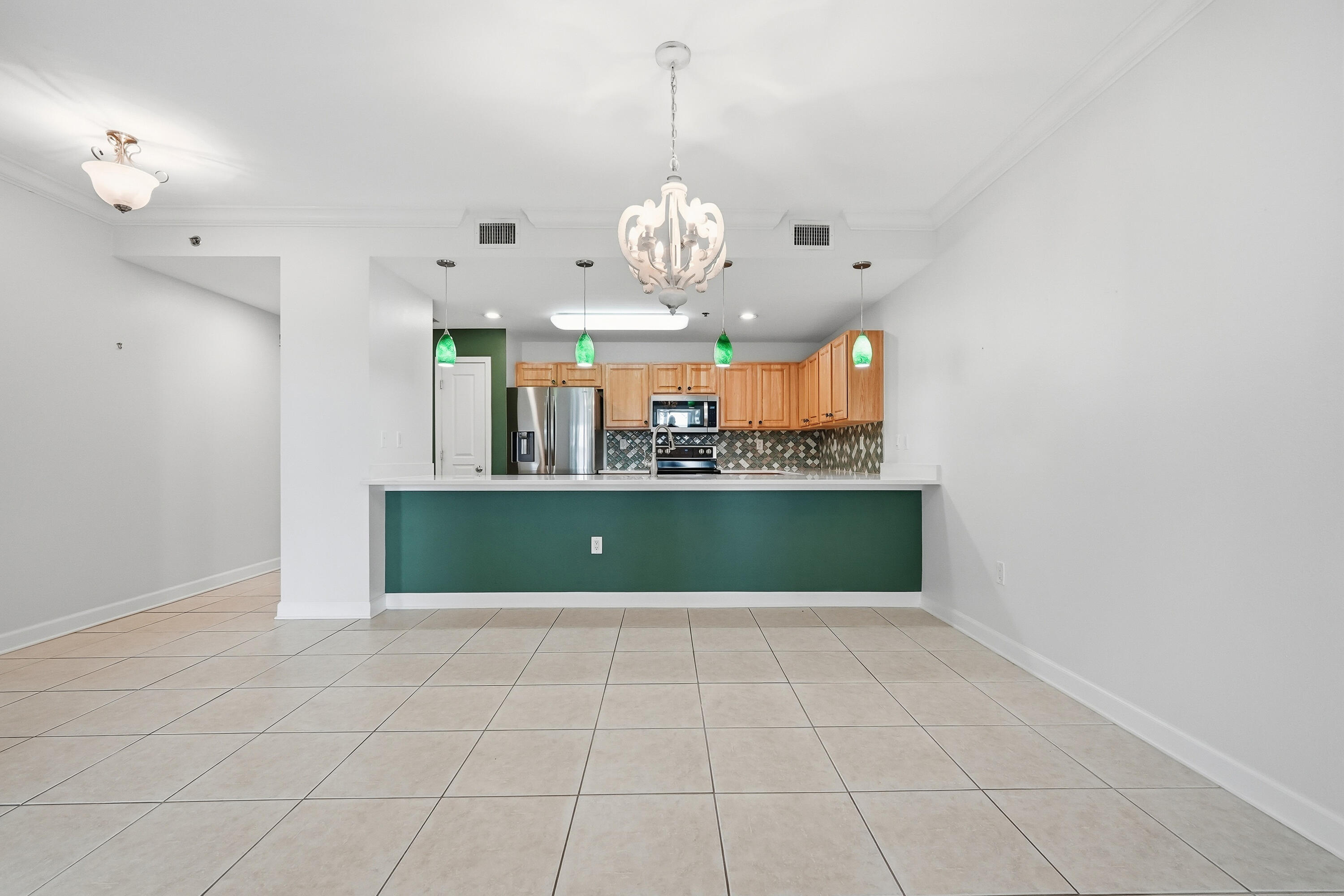 INDIANOLA ON THE WATER - Residential