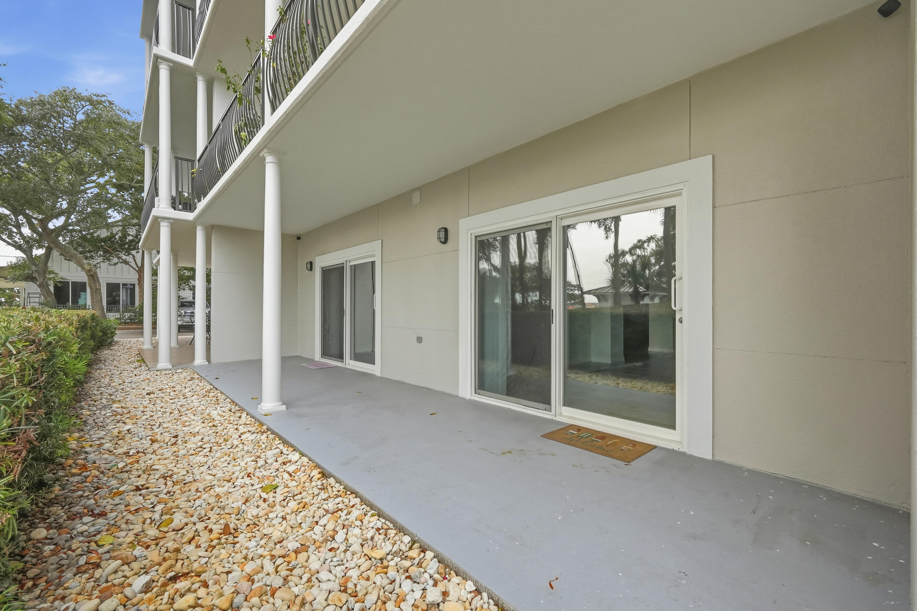 INDIANOLA ON THE WATER - Residential