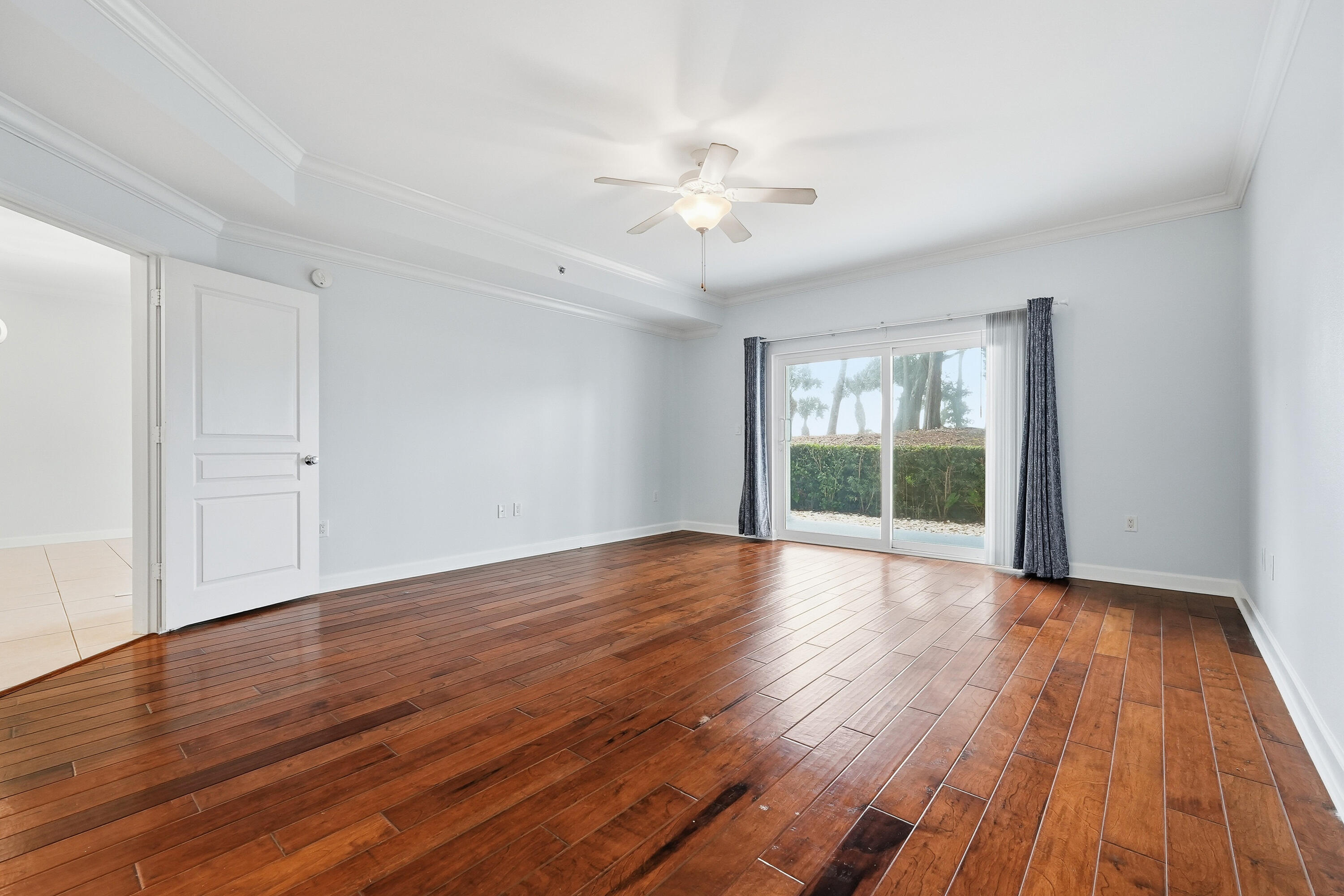 INDIANOLA ON THE WATER - Residential