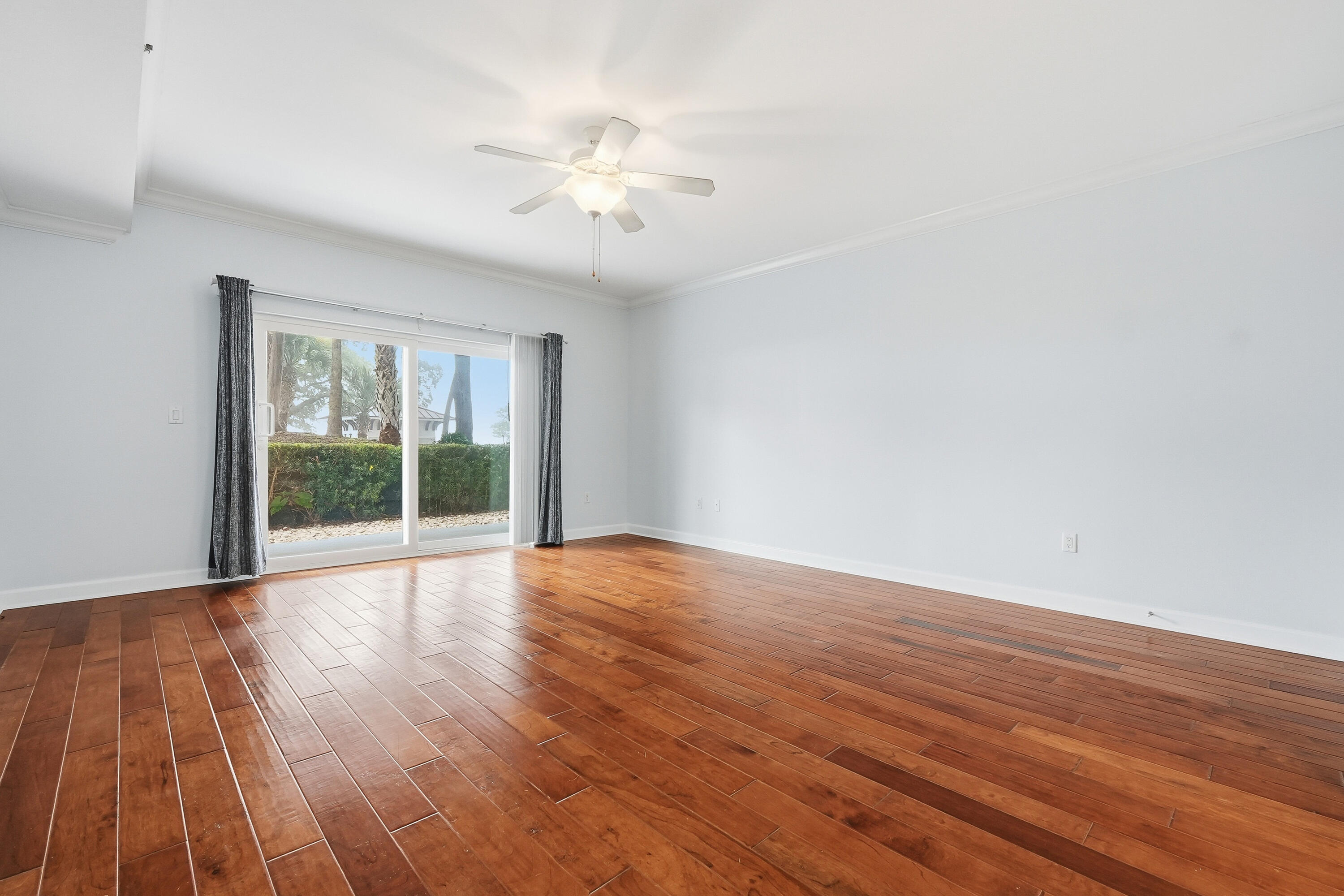 INDIANOLA ON THE WATER - Residential