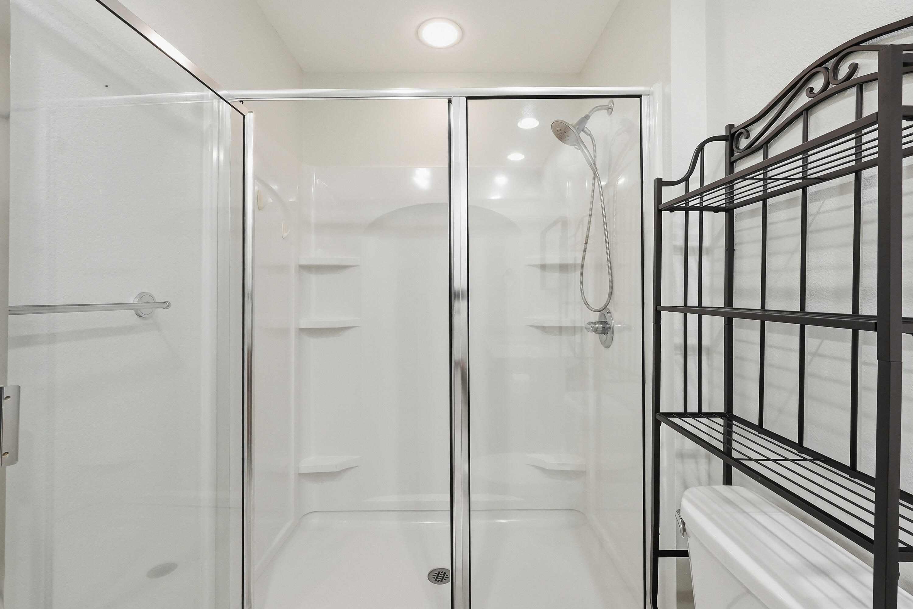 INDIANOLA ON THE WATER - Residential