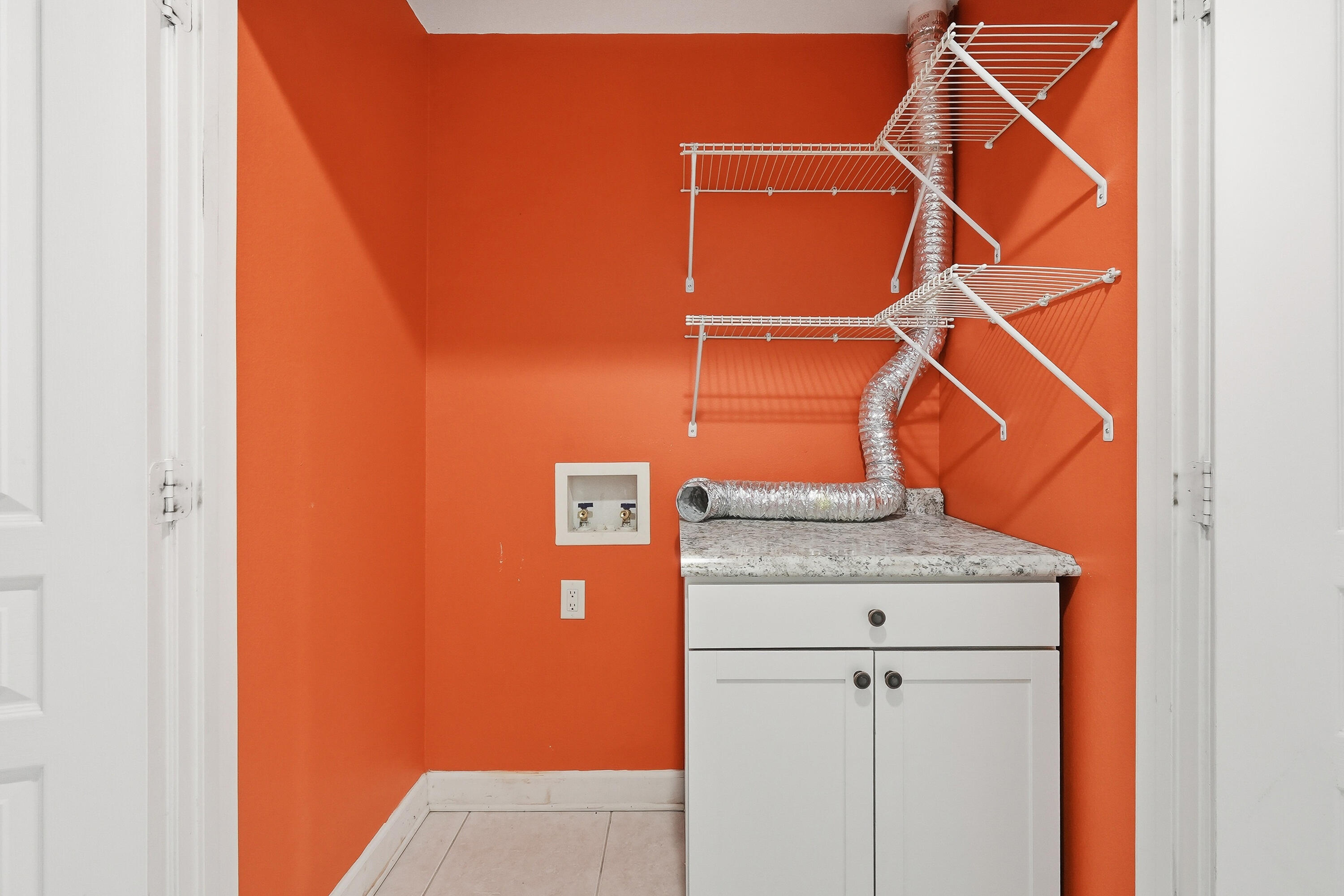 INDIANOLA ON THE WATER - Residential