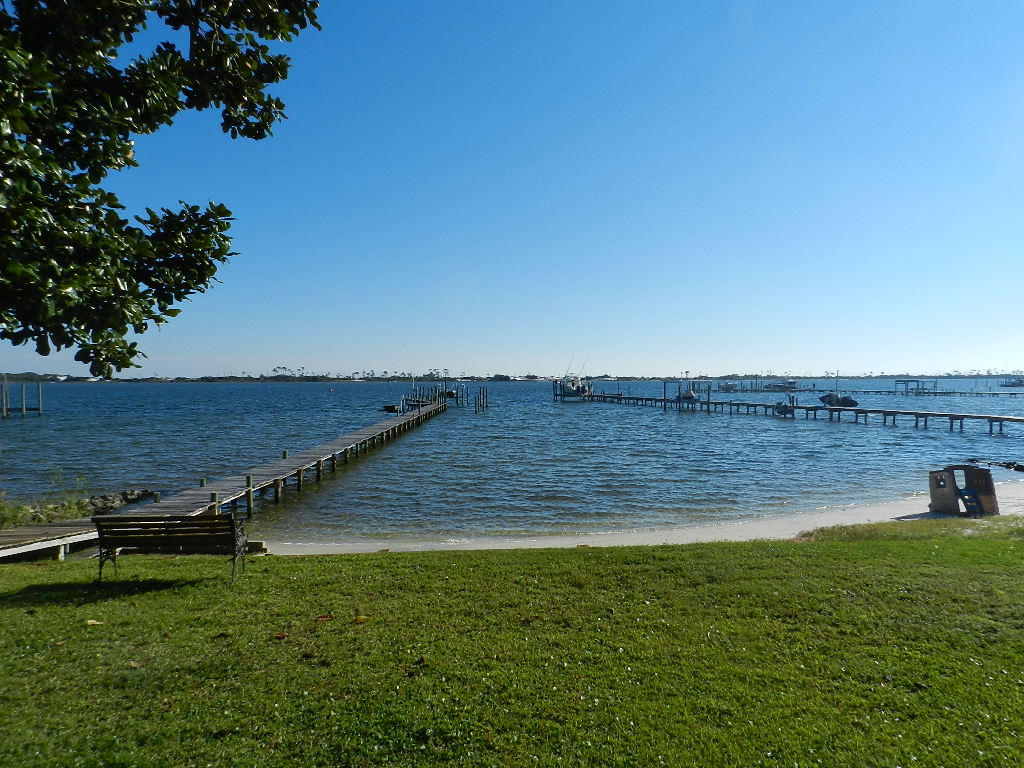 SOUNDSIDE - Residential