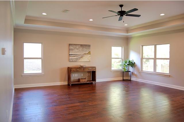 PARKWOOD ESTATES PH 1 BLUEWATER BAY - Residential