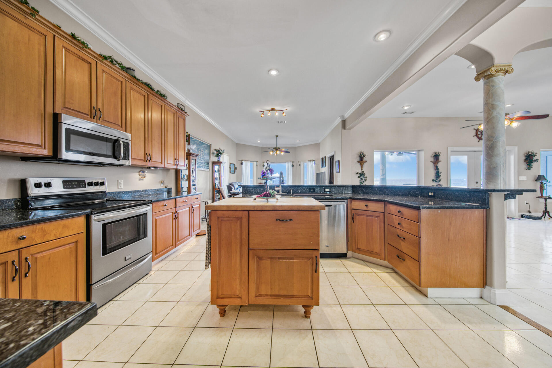 DRIFTWOOD SHORES - Residential