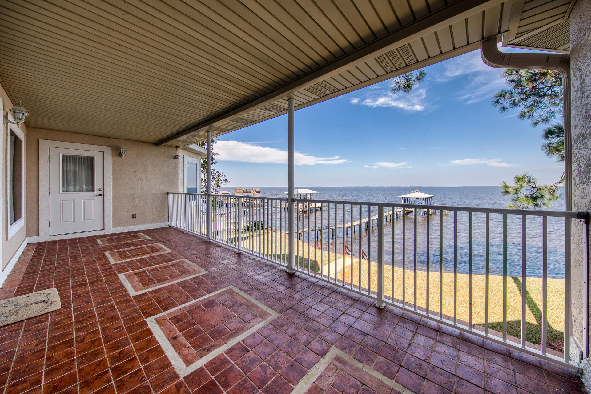 DRIFTWOOD SHORES - Residential