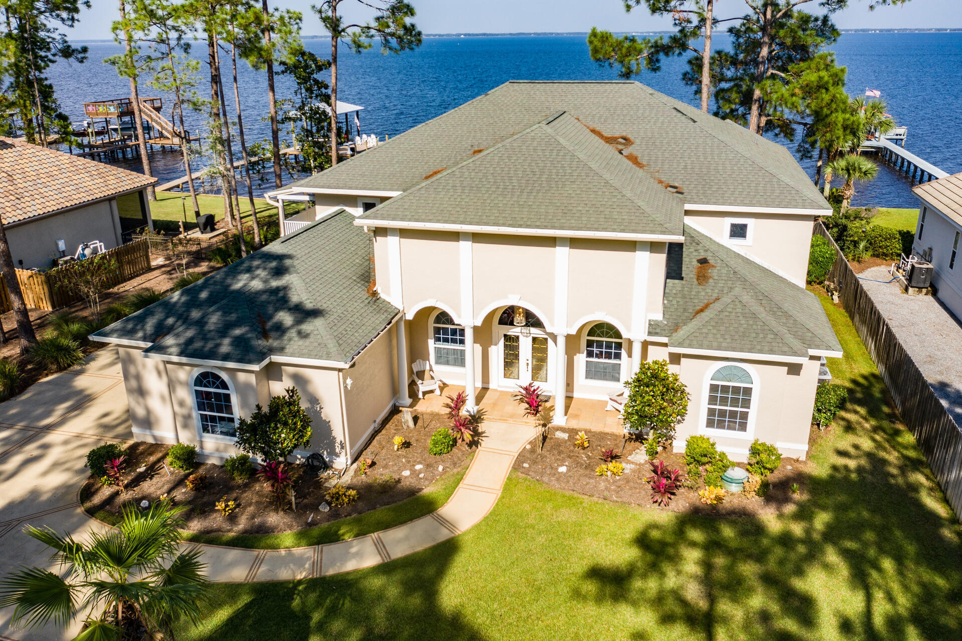 DRIFTWOOD SHORES - Residential