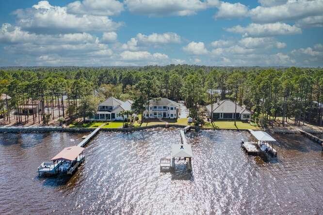 DRIFTWOOD SHORES - Residential