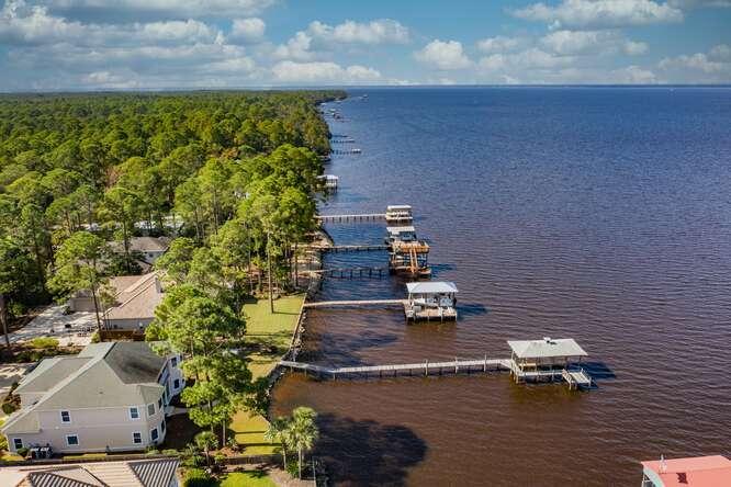 DRIFTWOOD SHORES - Residential