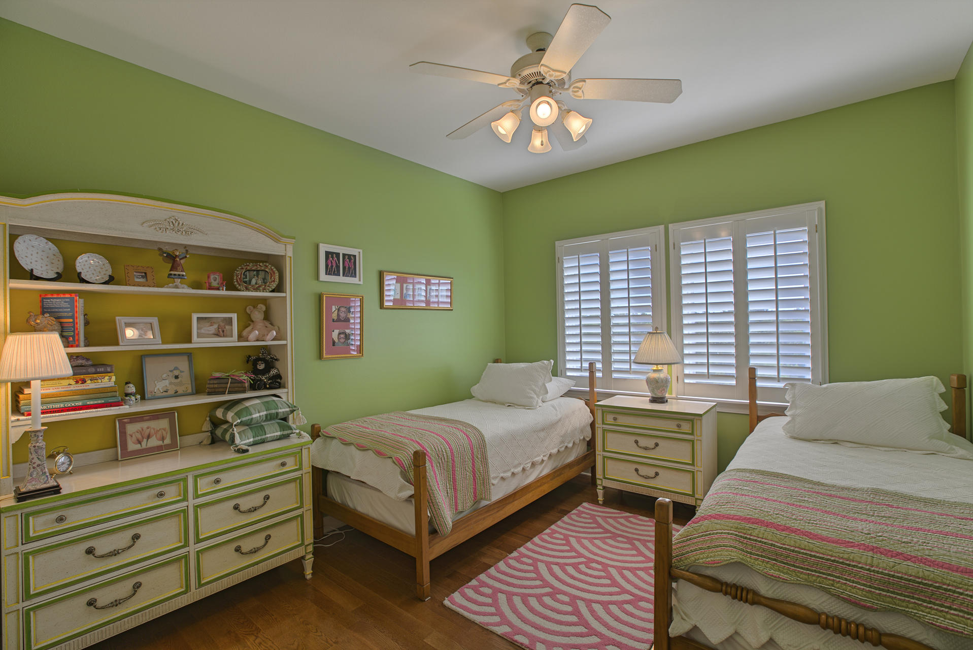 EMERALD DUNES - Residential