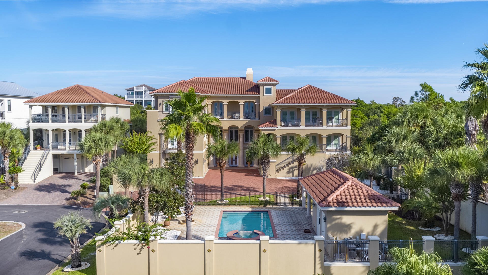 EMERALD DUNES - Residential