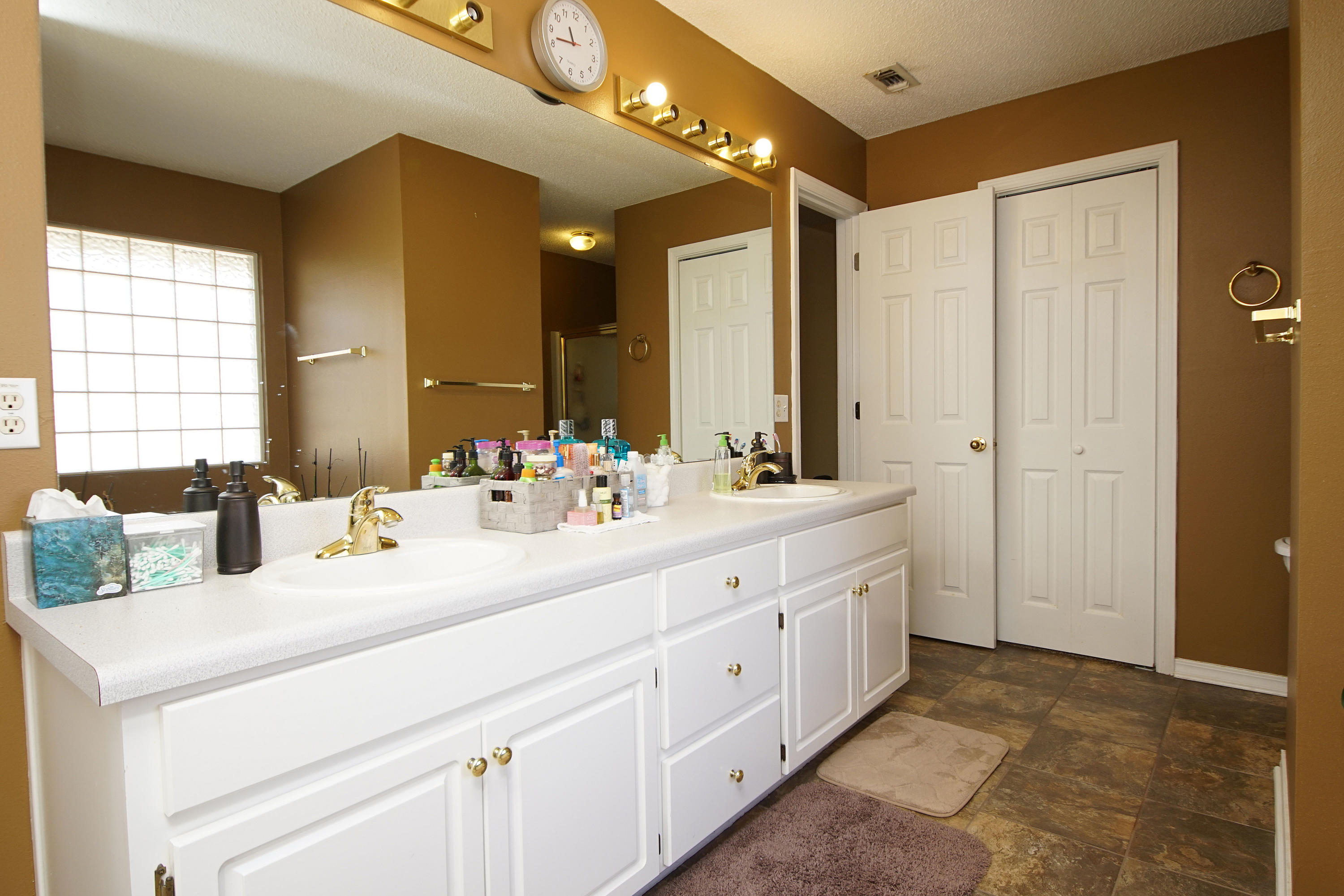 RIVERCHASE S/D PH 2 - Residential