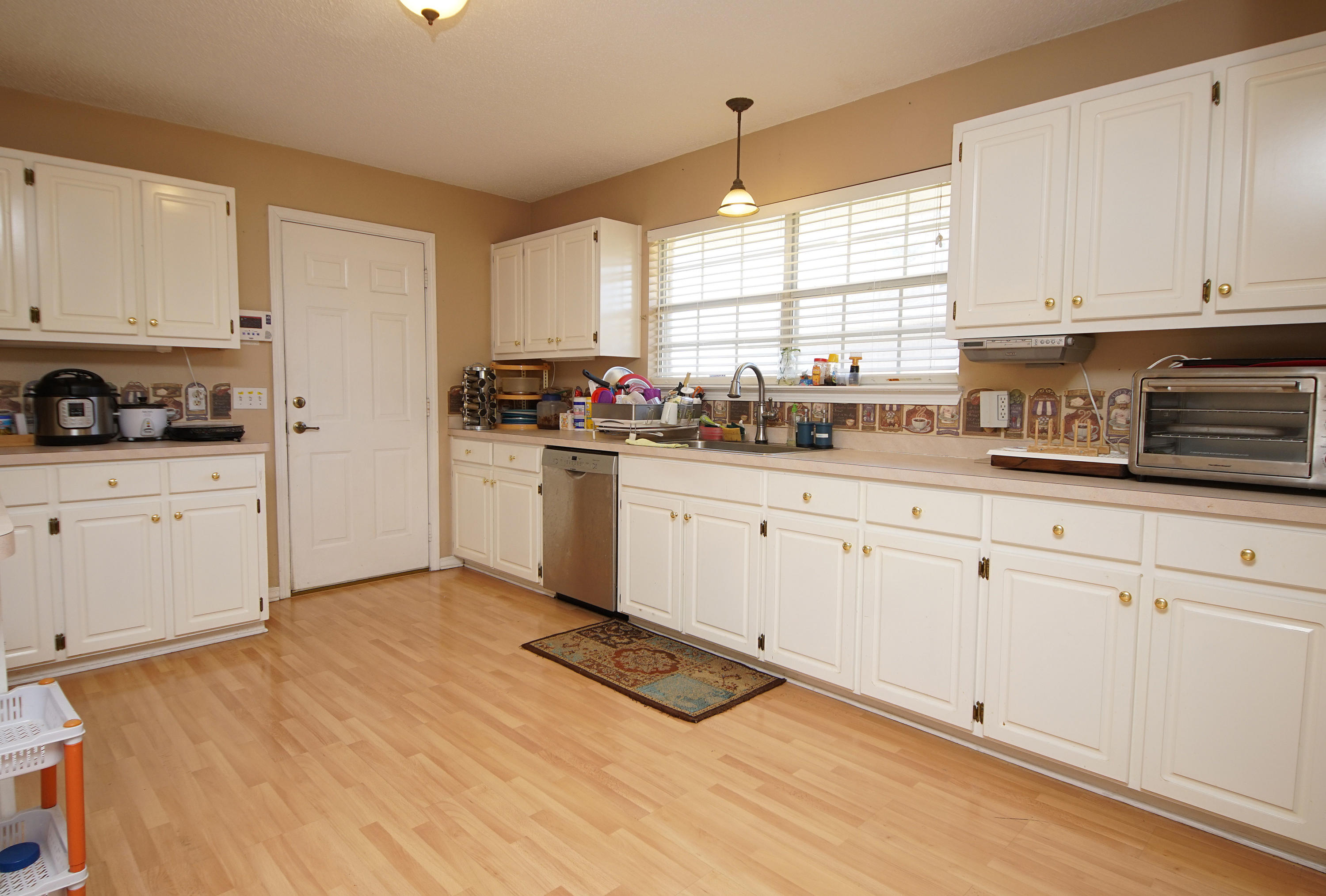 RIVERCHASE S/D PH 2 - Residential