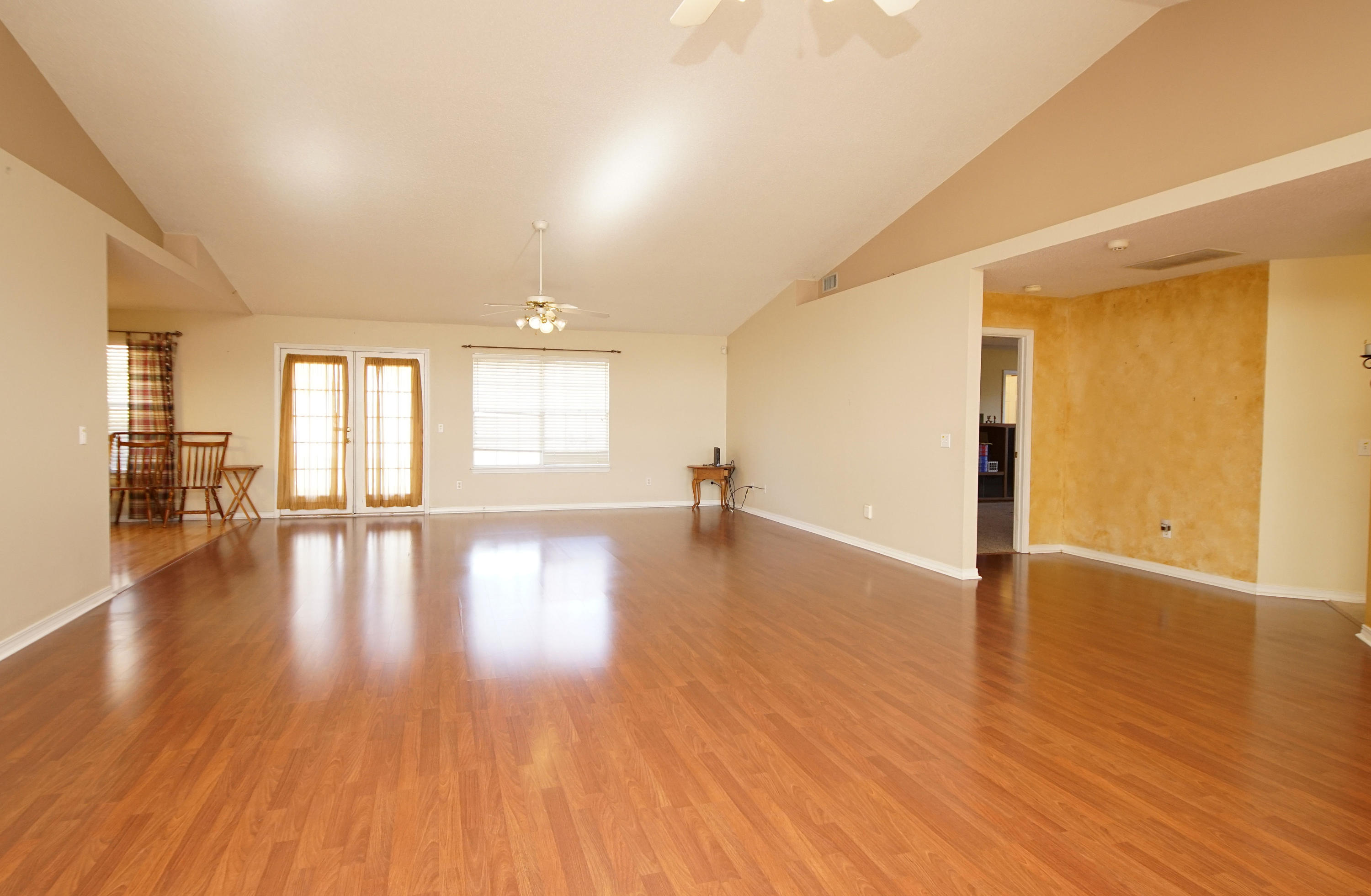 RIVERCHASE S/D PH 2 - Residential