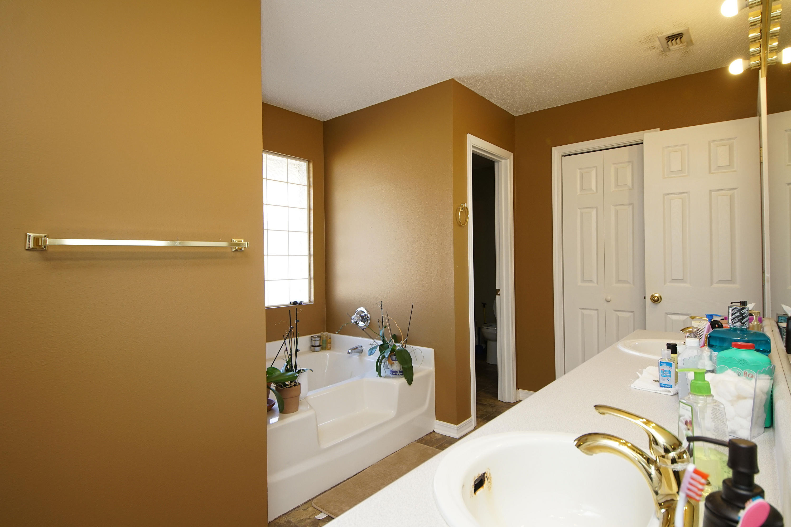 RIVERCHASE S/D PH 2 - Residential