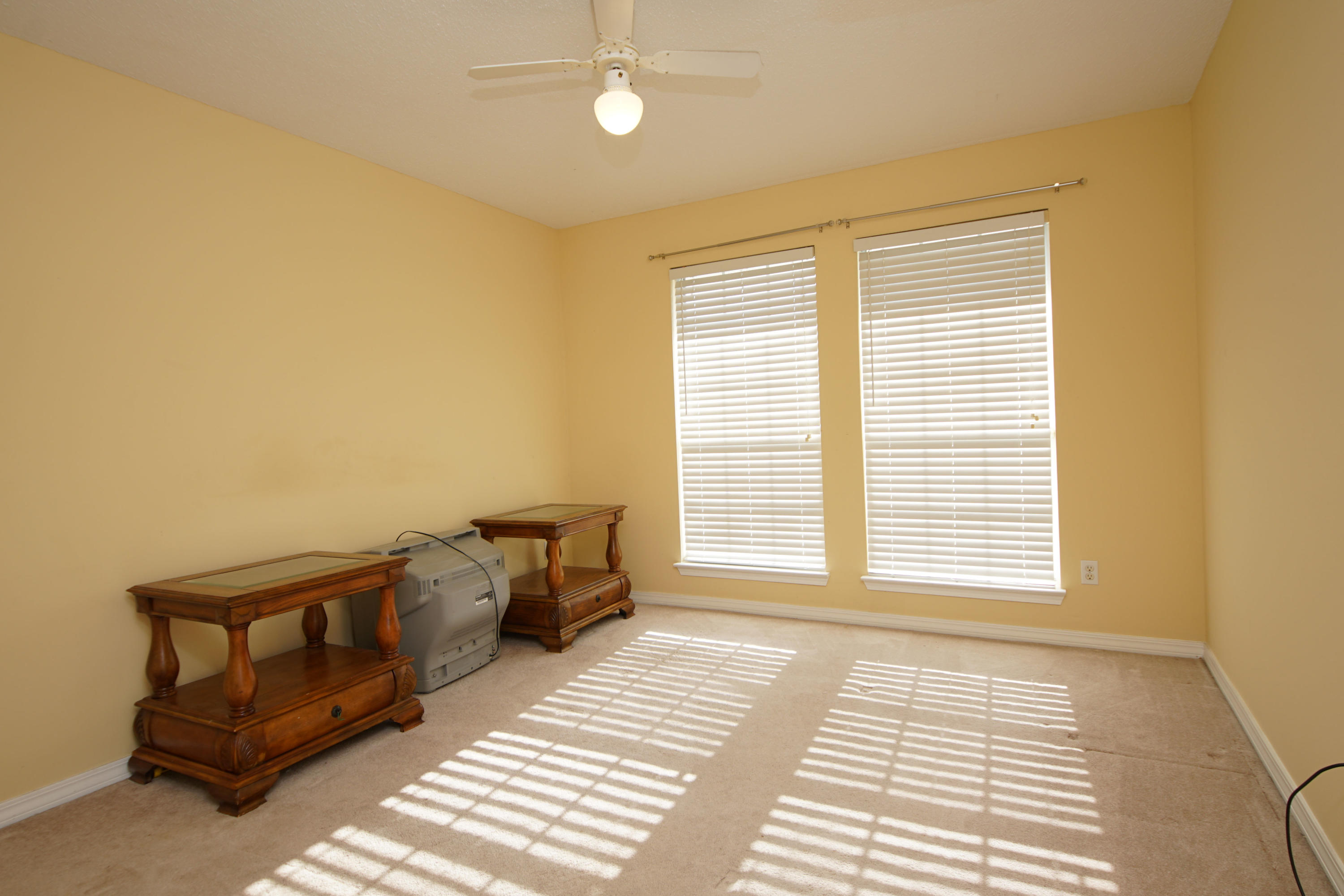 RIVERCHASE S/D PH 2 - Residential