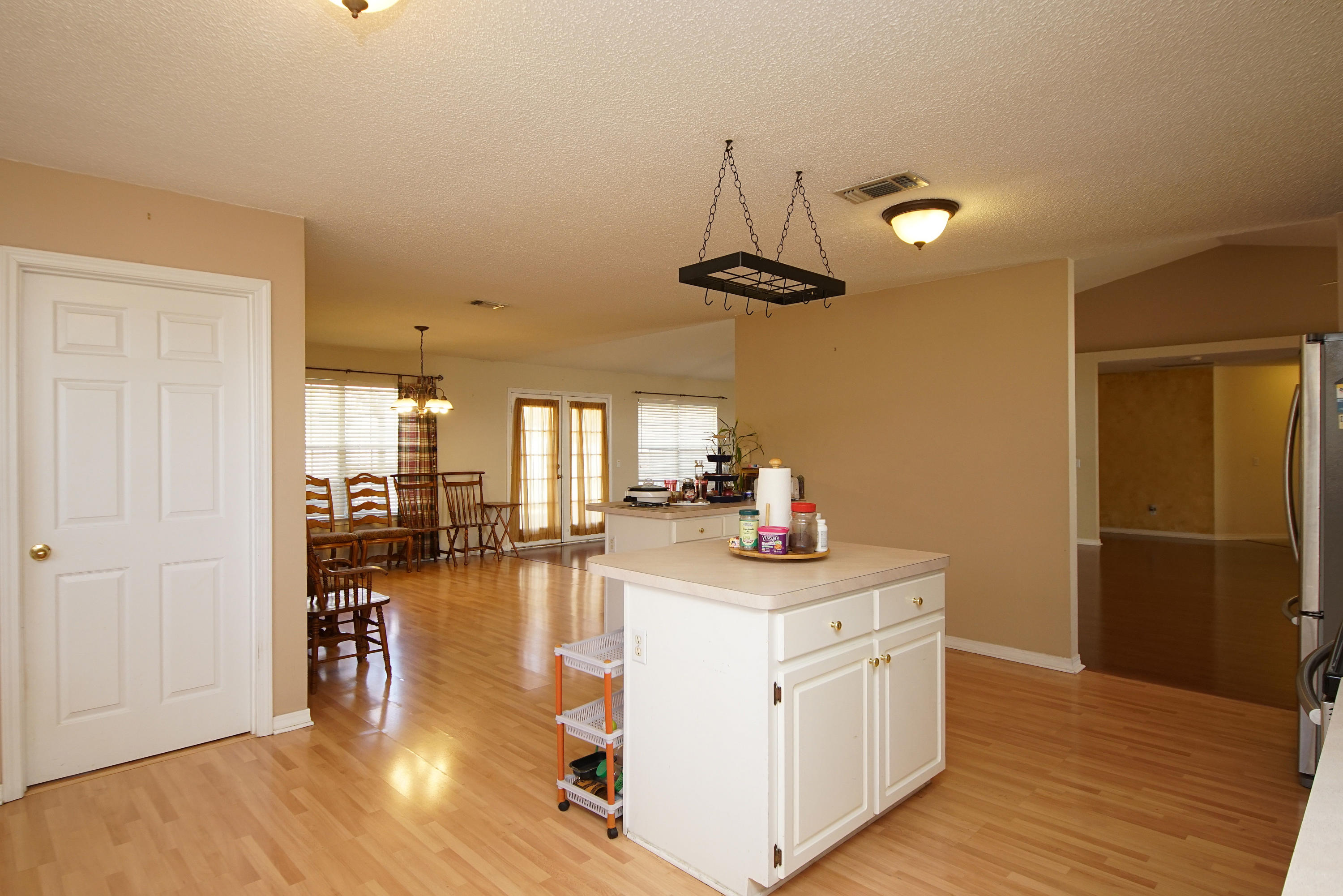 RIVERCHASE S/D PH 2 - Residential