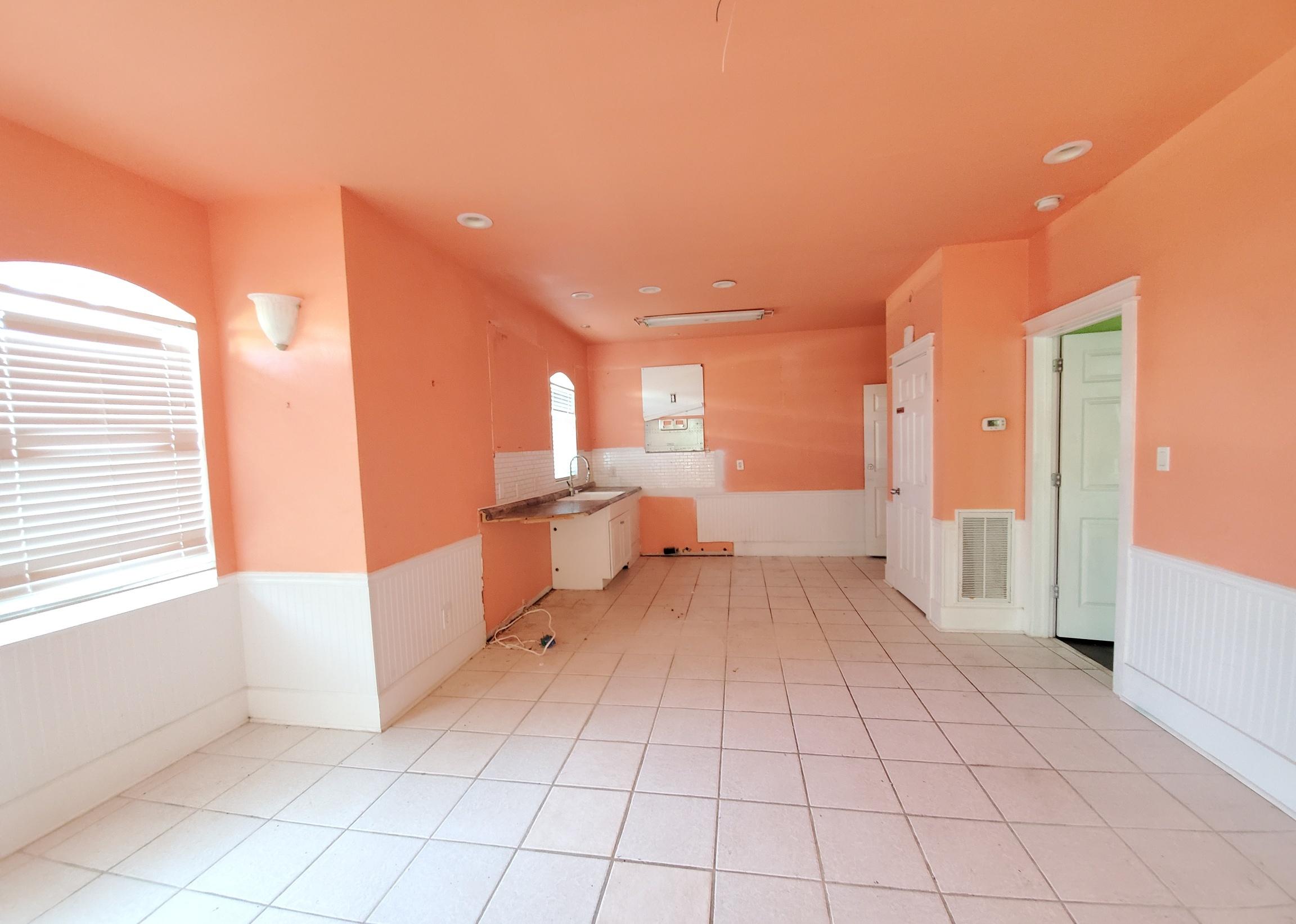 EMERALD WATERS VILLAGE - Residential