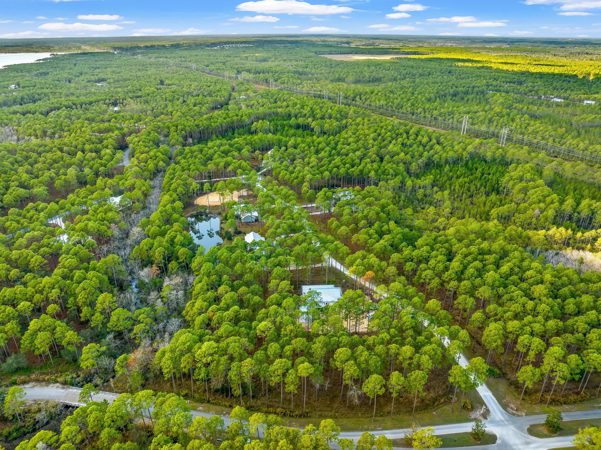 RIVERCAMPS ON CROOKED CREEK - Land