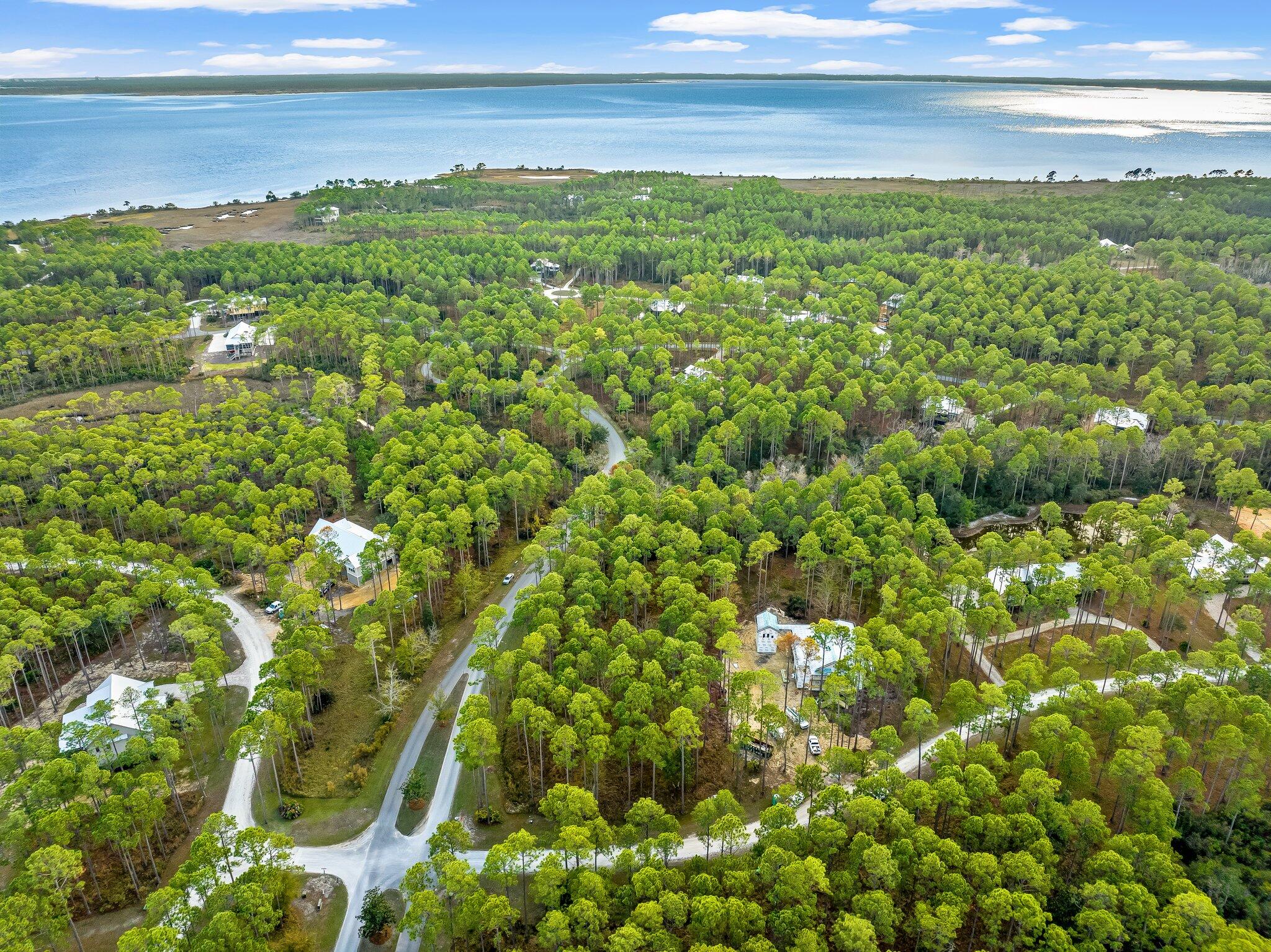 RIVERCAMPS ON CROOKED CREEK - Land