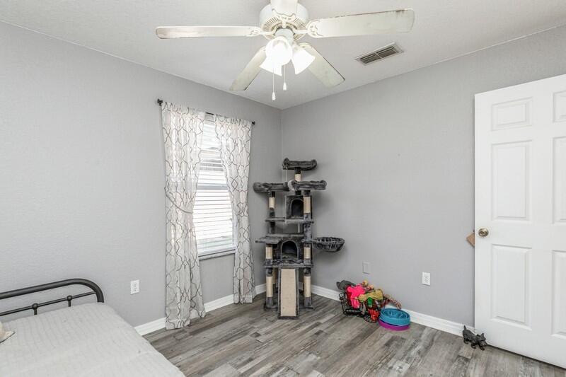 RIDGE CREST PH II - Residential