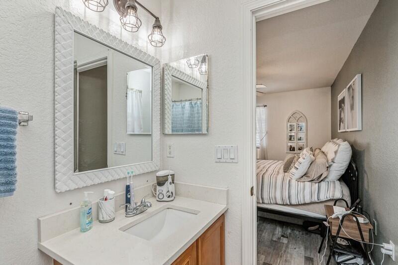 RIDGE CREST PH II - Residential