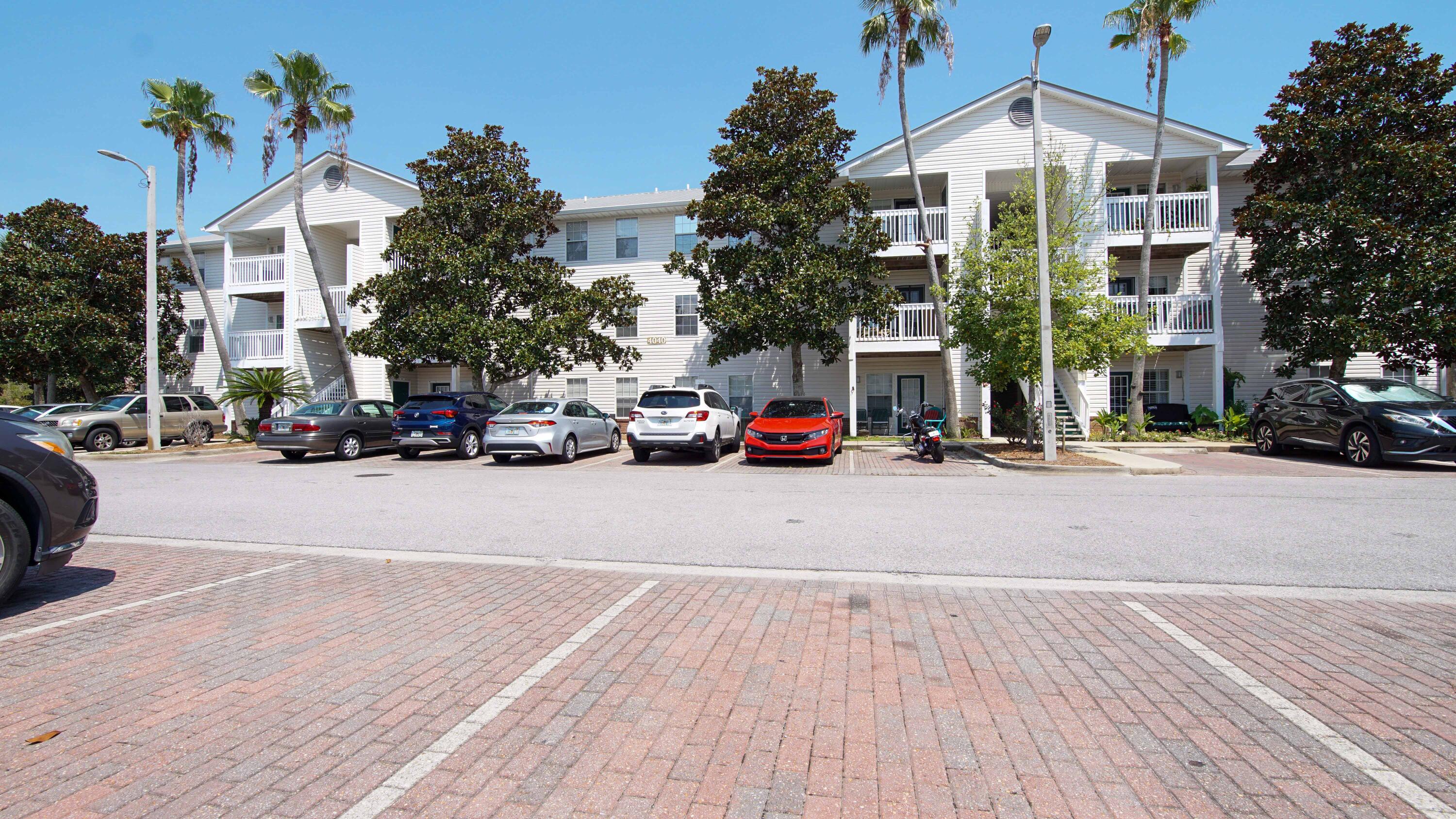 INDIAN LAKE - Residential