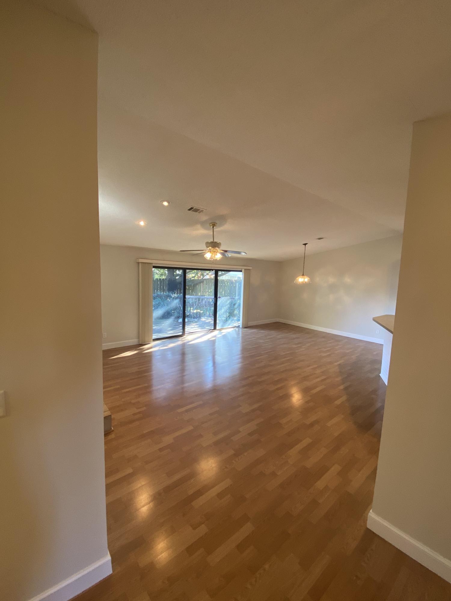KELL-AIRE GARDENS - Residential Lease