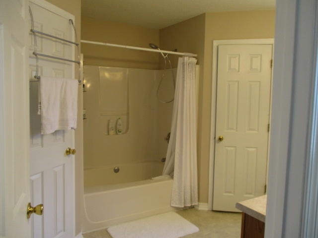 REDSTONE ESTATES - Residential