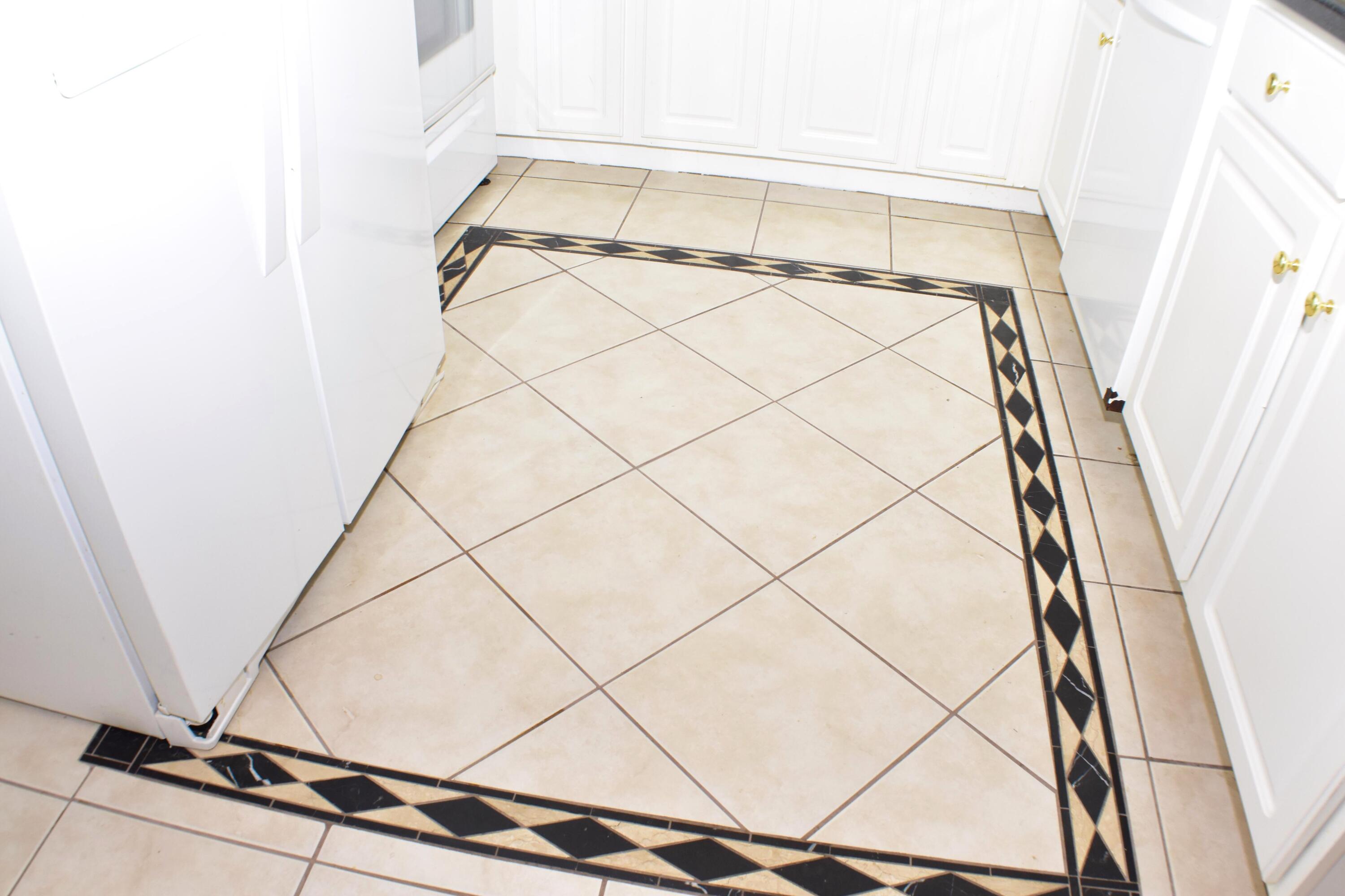 PALM COVE PH 2 - Residential