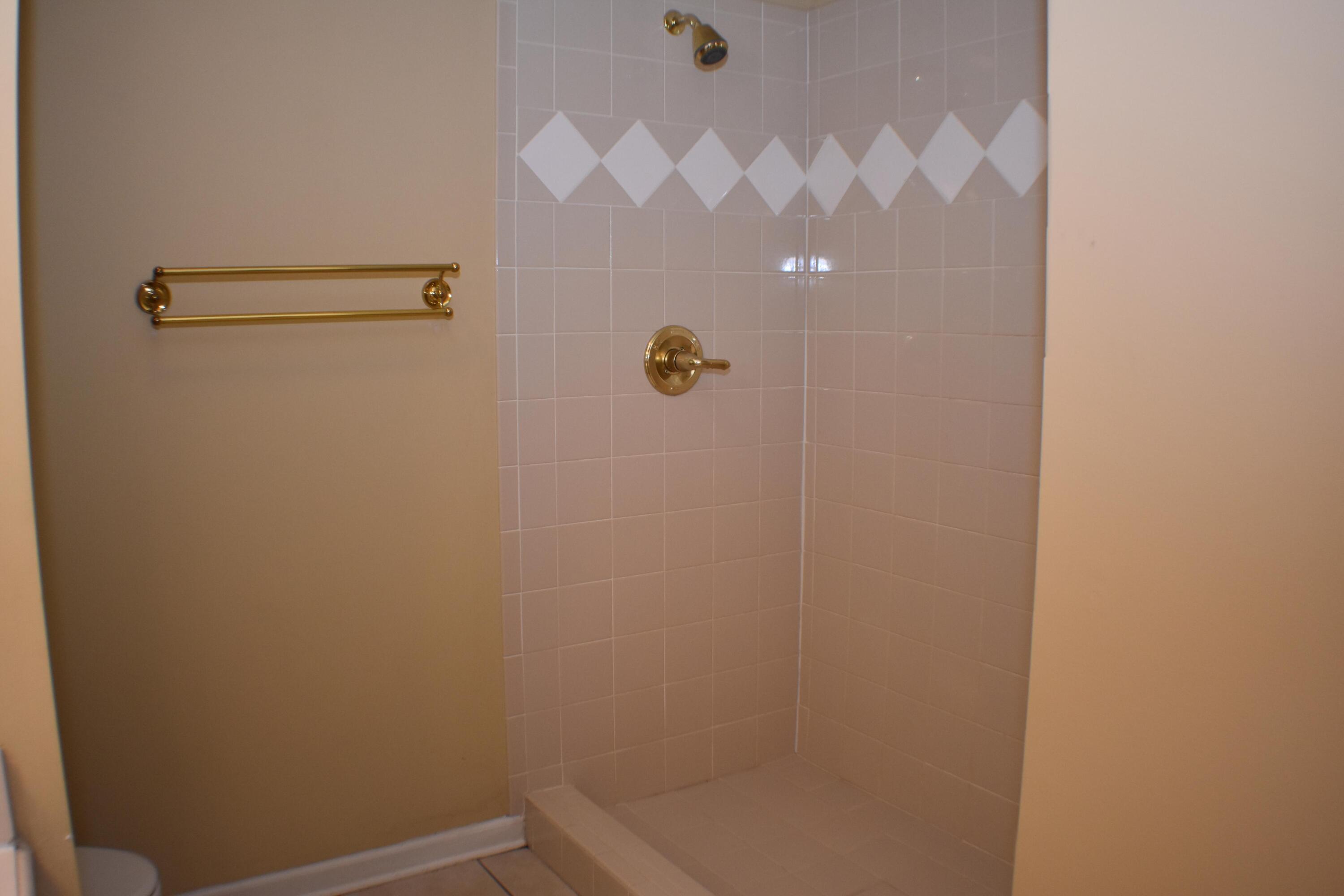 PALM COVE PH 2 - Residential