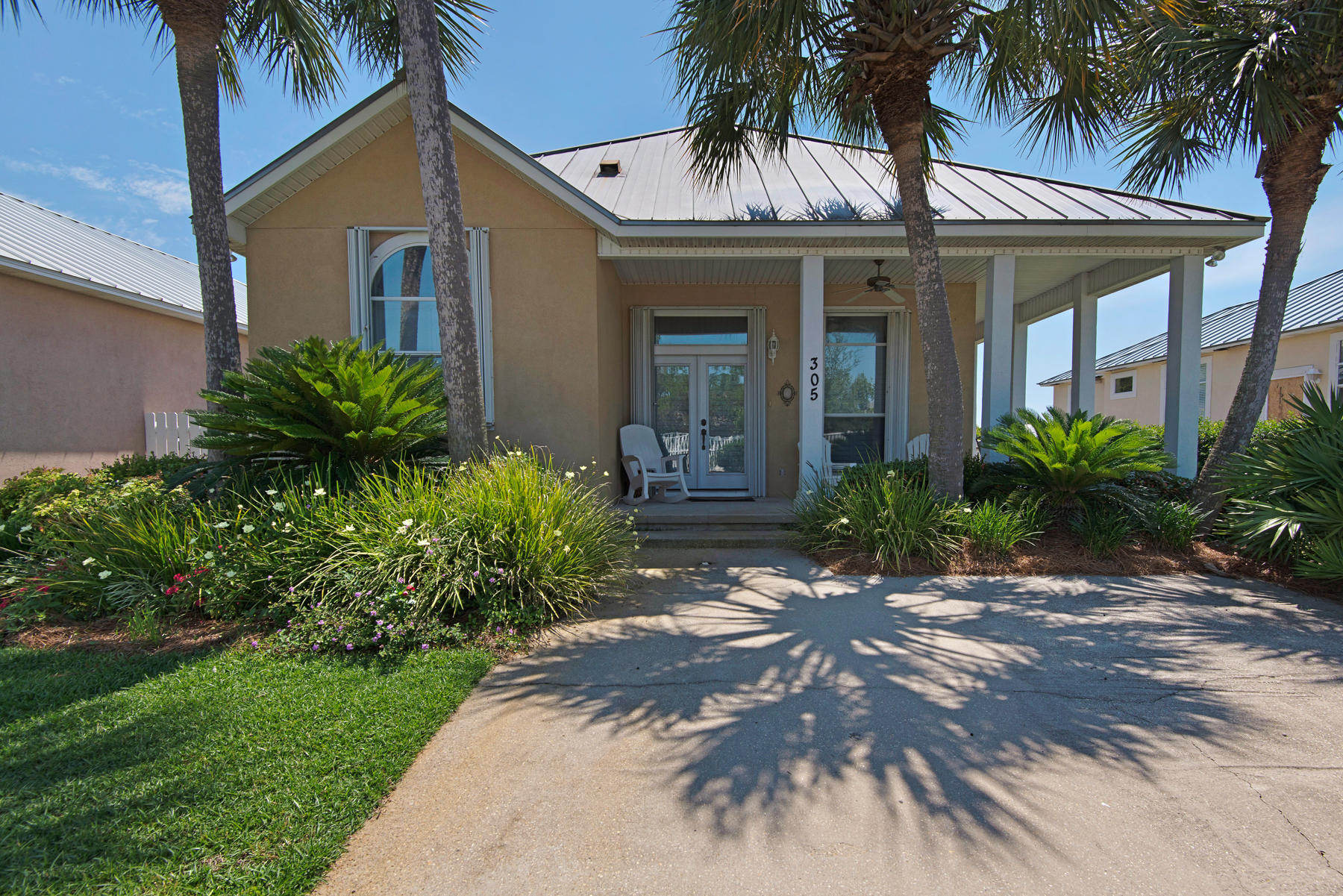 MARAVILLA COTTAGES - Residential