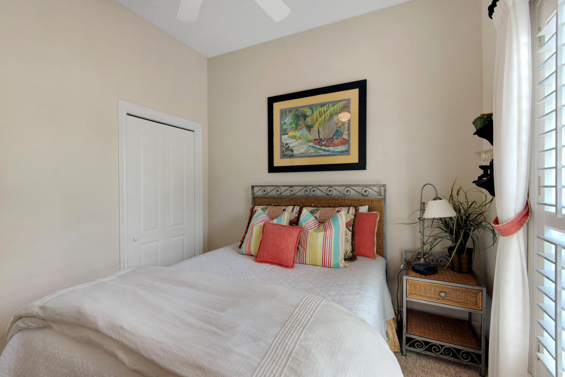 MARAVILLA COTTAGES - Residential