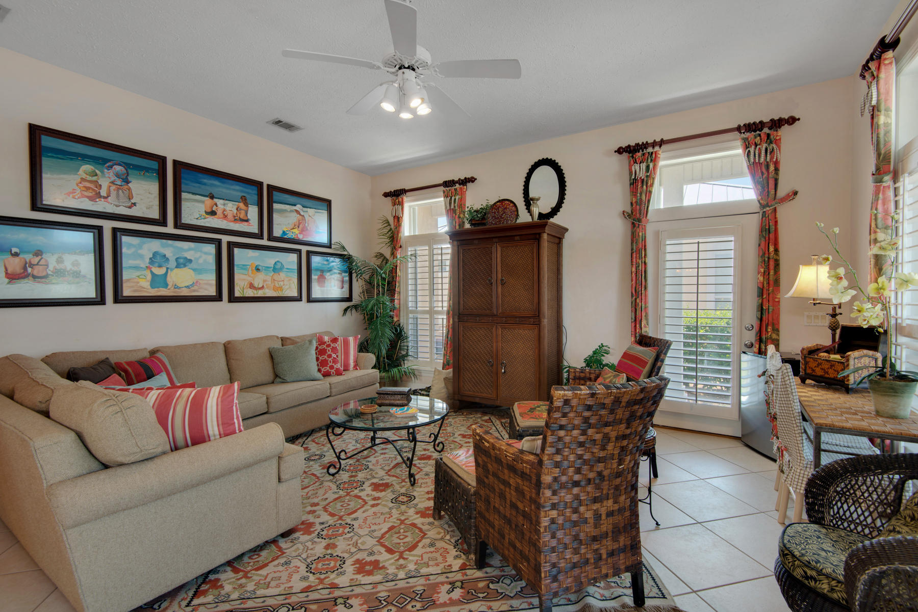 MARAVILLA COTTAGES - Residential