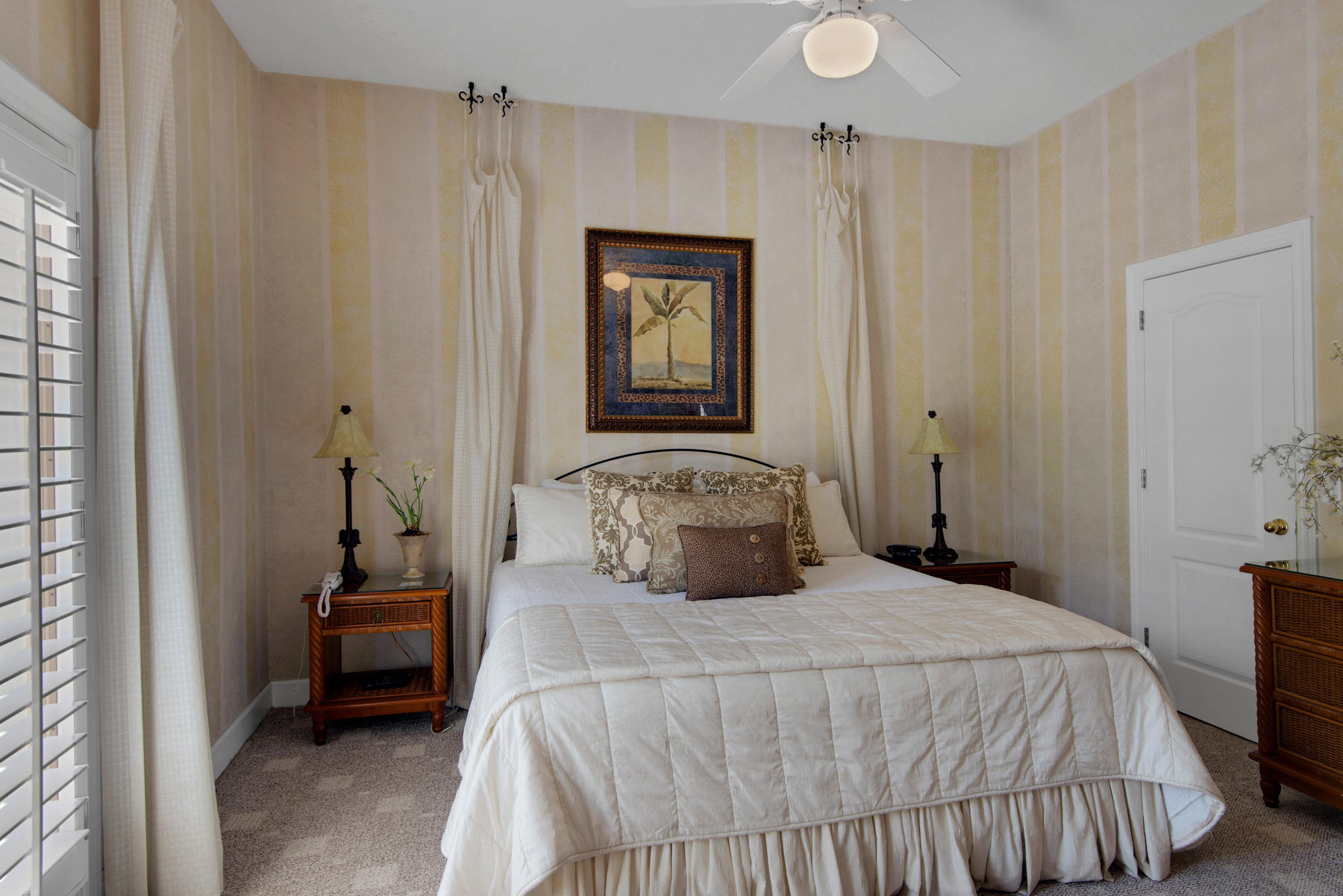 MARAVILLA COTTAGES - Residential