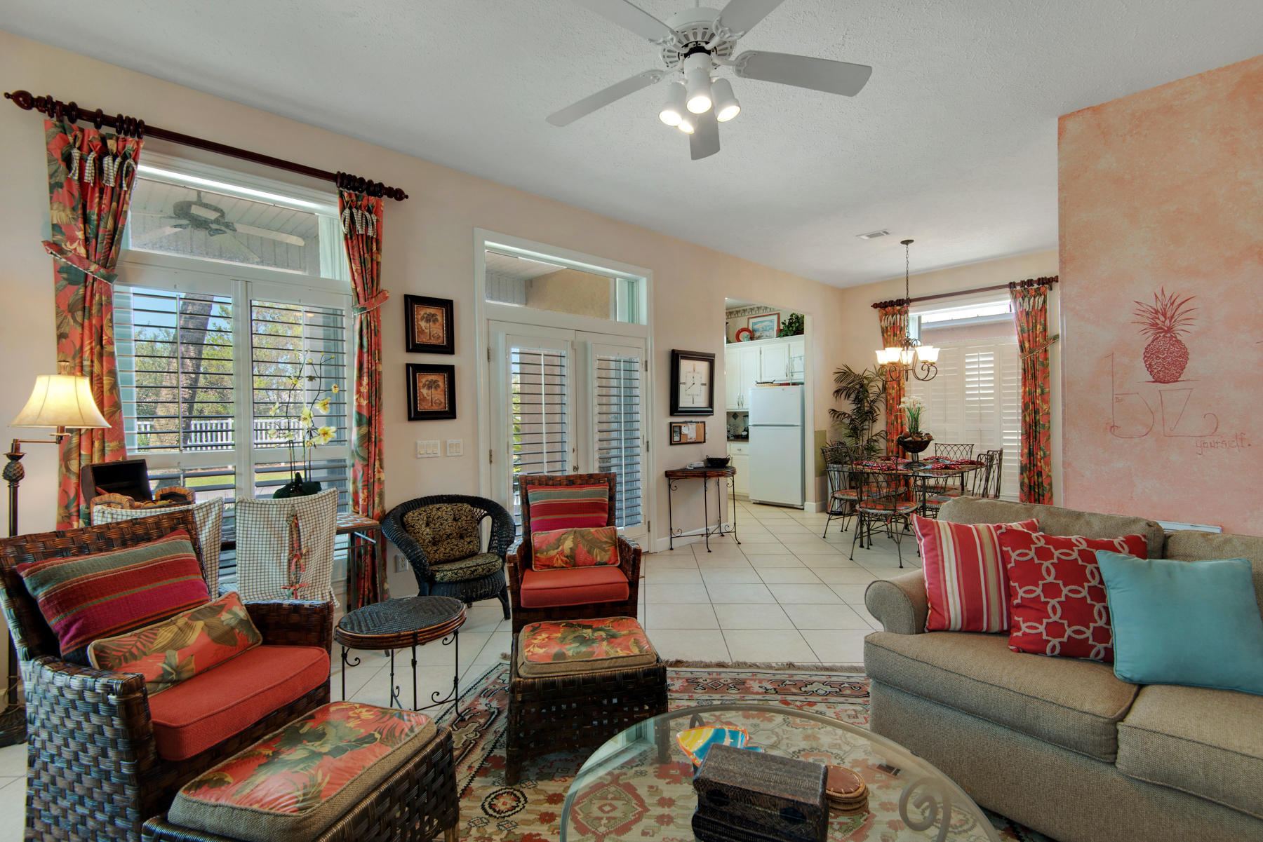 MARAVILLA COTTAGES - Residential