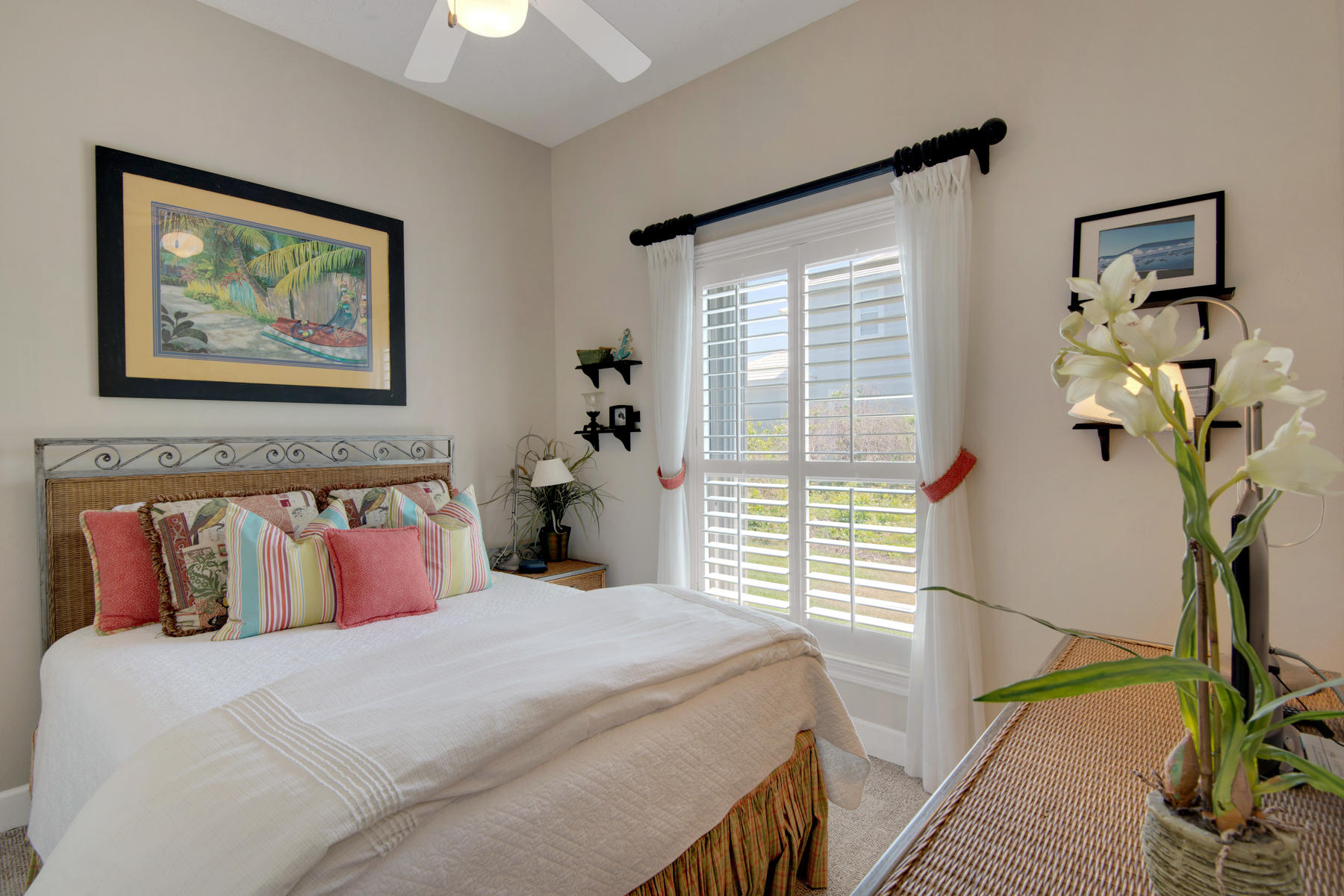 MARAVILLA COTTAGES - Residential