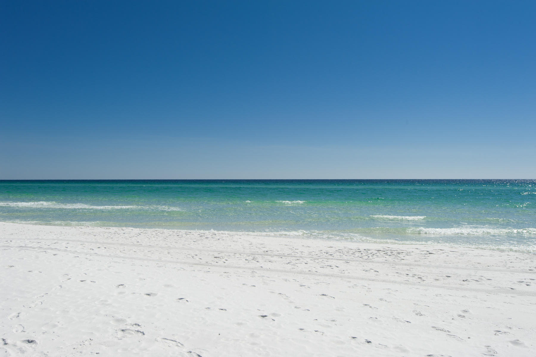 MARAVILLA COTTAGES - Residential