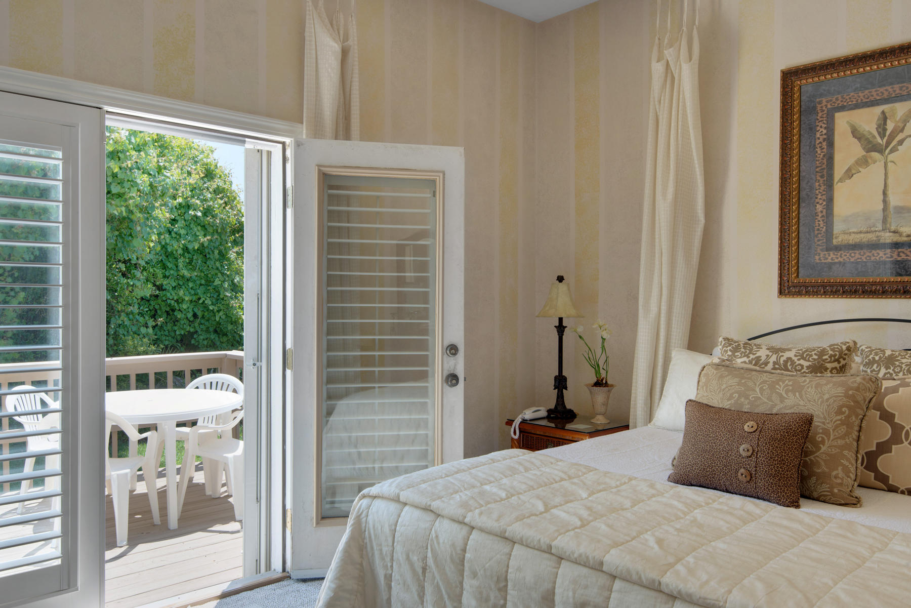 MARAVILLA COTTAGES - Residential