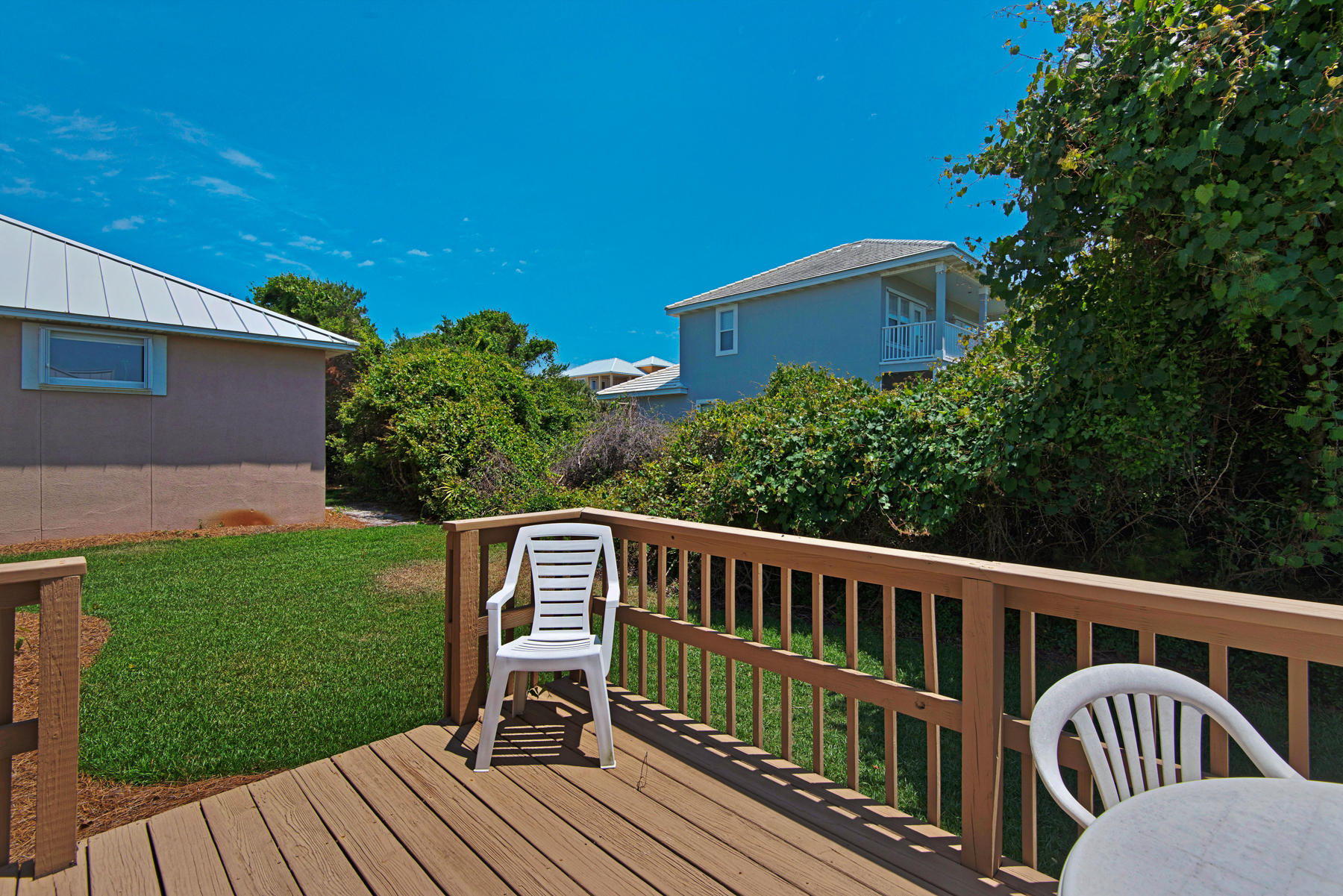 MARAVILLA COTTAGES - Residential